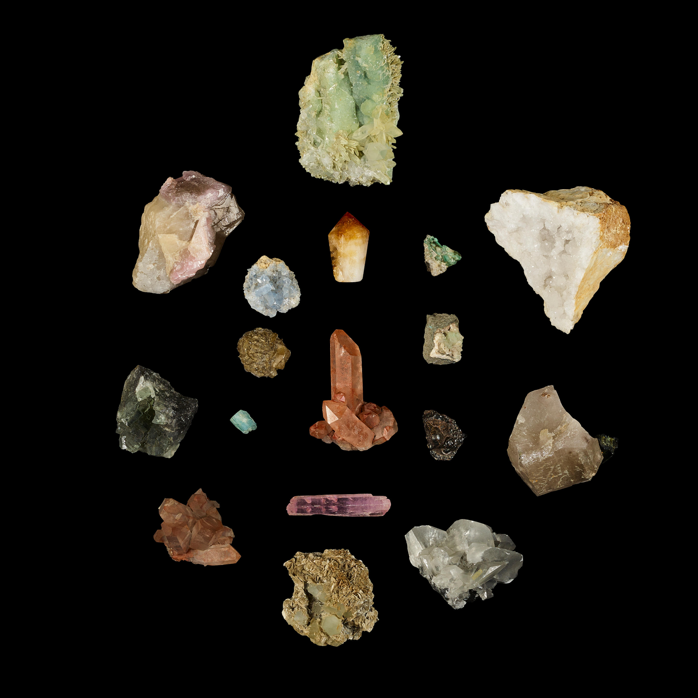 Appraisal: GROUP OF VARIOUS MINERALS Miscellaneous group of minerals including a