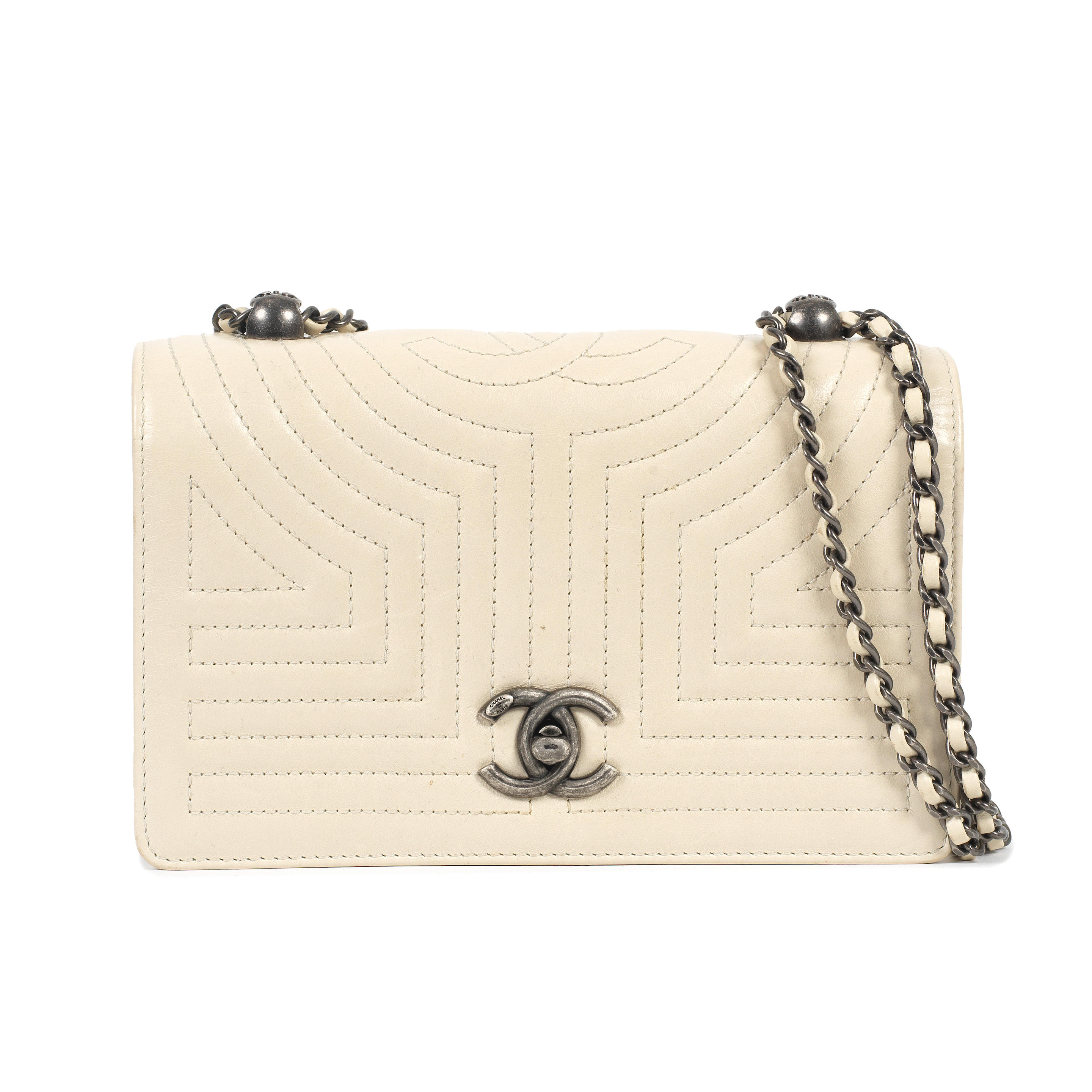 Appraisal: KARL LAGERFELD FOR CHANEL A CREAM KOREAN GARDEN MINI FLAP