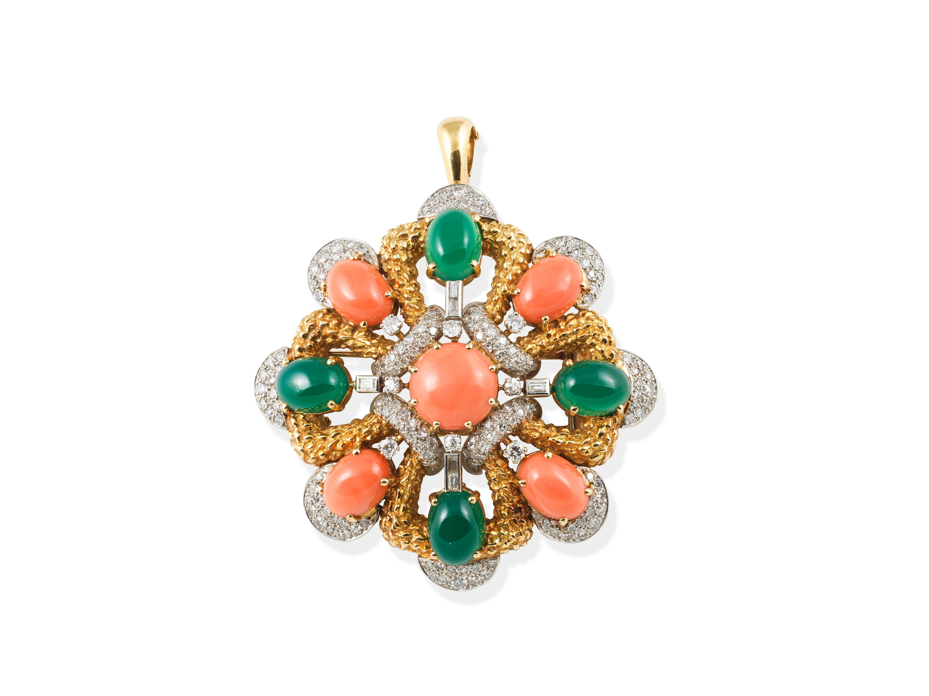 Appraisal: BROCHE-PENDENTIF CORAIL CHRYSOPRASE ET DIAMANTS Orn e de cabochons de