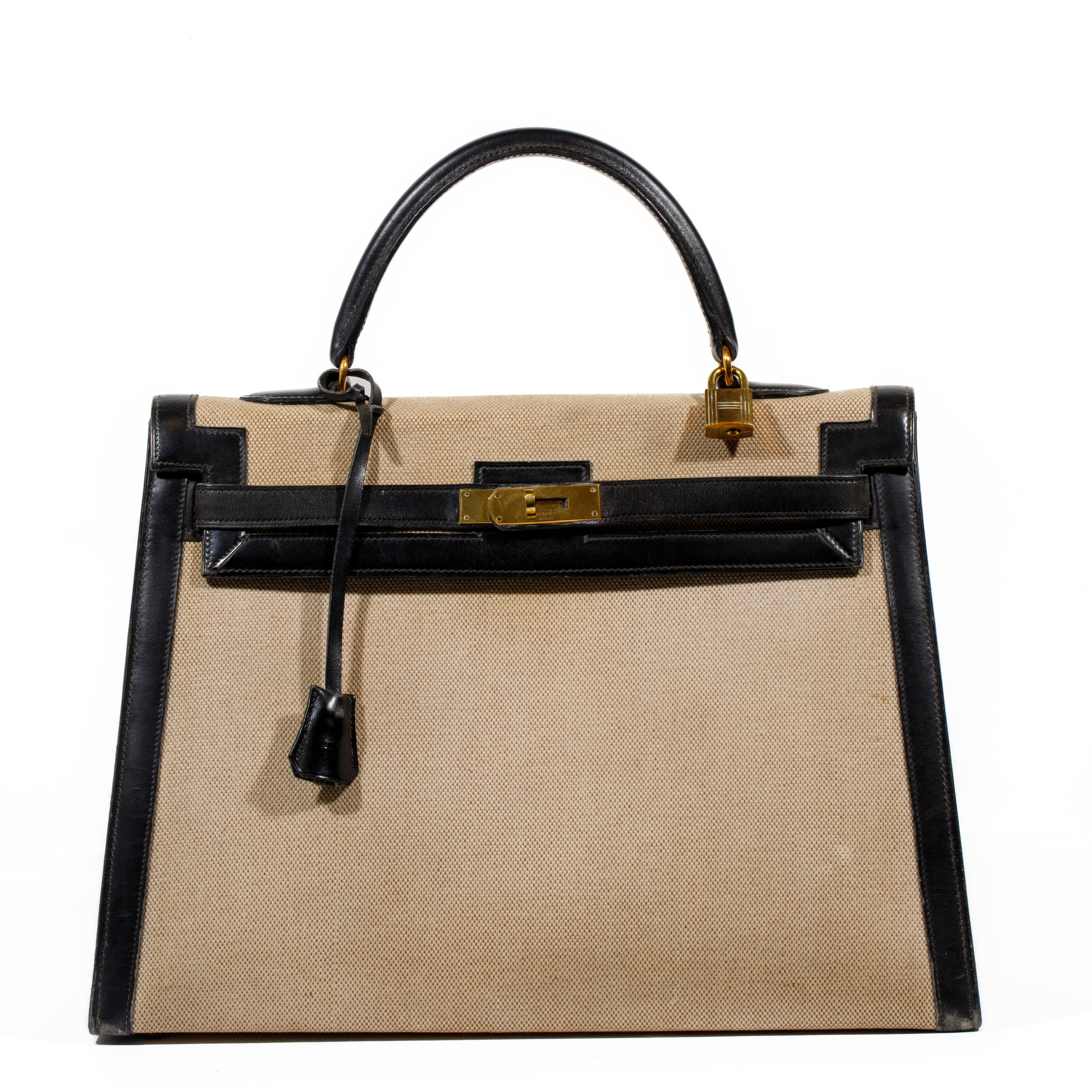 Appraisal: HERMES PARIS CIRCA SAC KELLY SELLIER CM EN TOILE ET