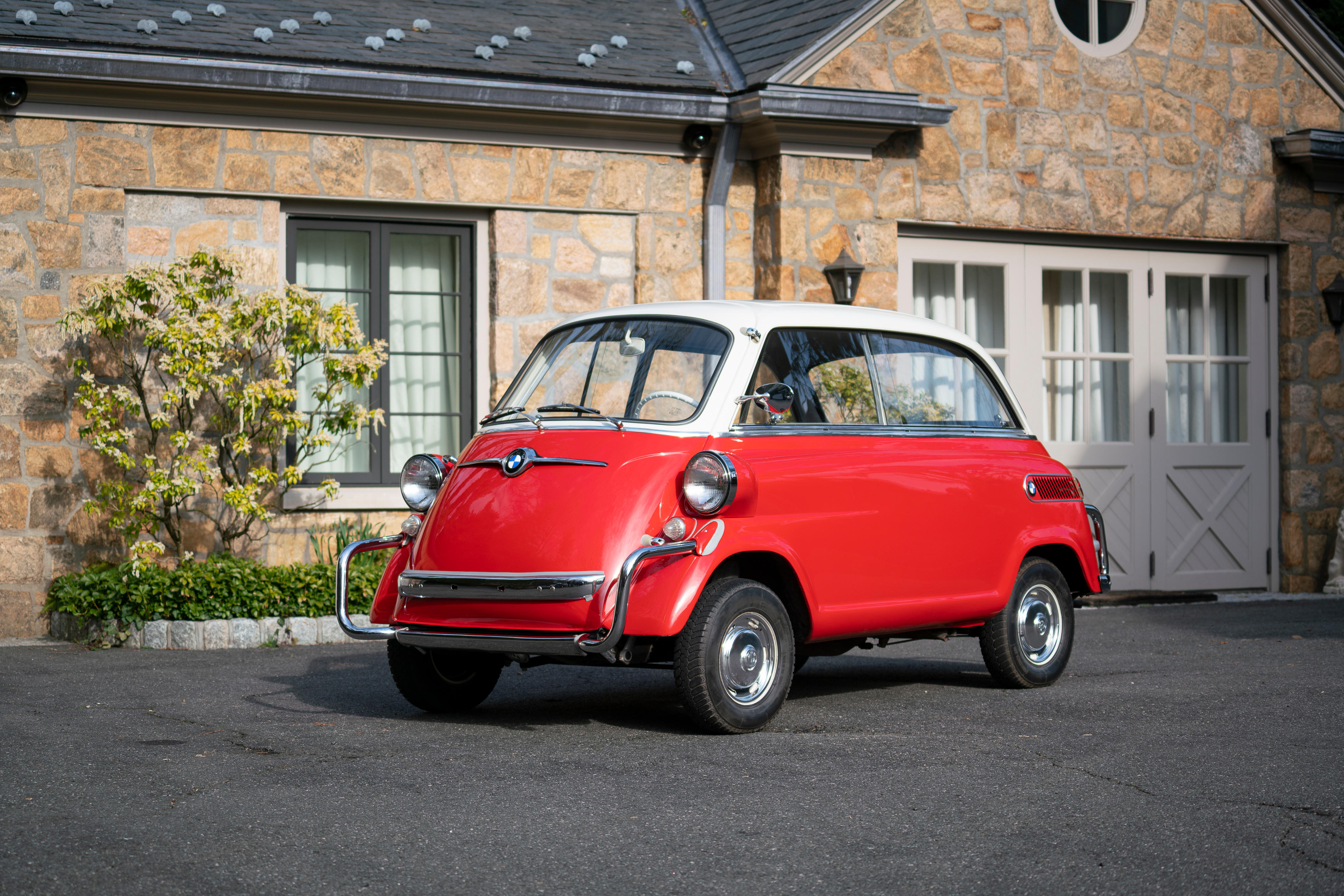 Appraisal: BMW ISETTA SEDAN CHASSIS NO ENGINE NO cc OHV Flat