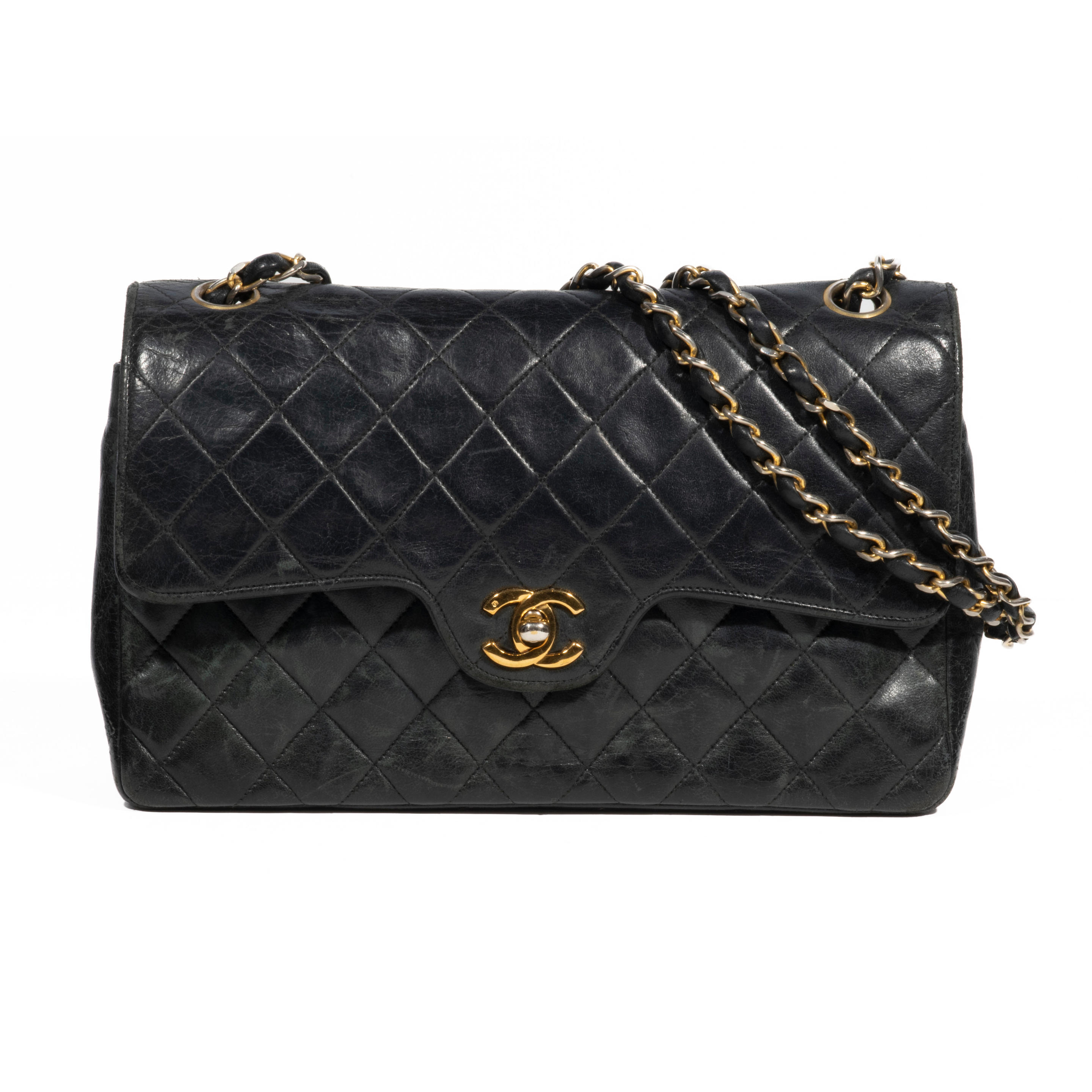 Appraisal: CHANEL COLLECTION PR T PORTER CIRCA SAC CLASSIQUE TIMELESS Directeur