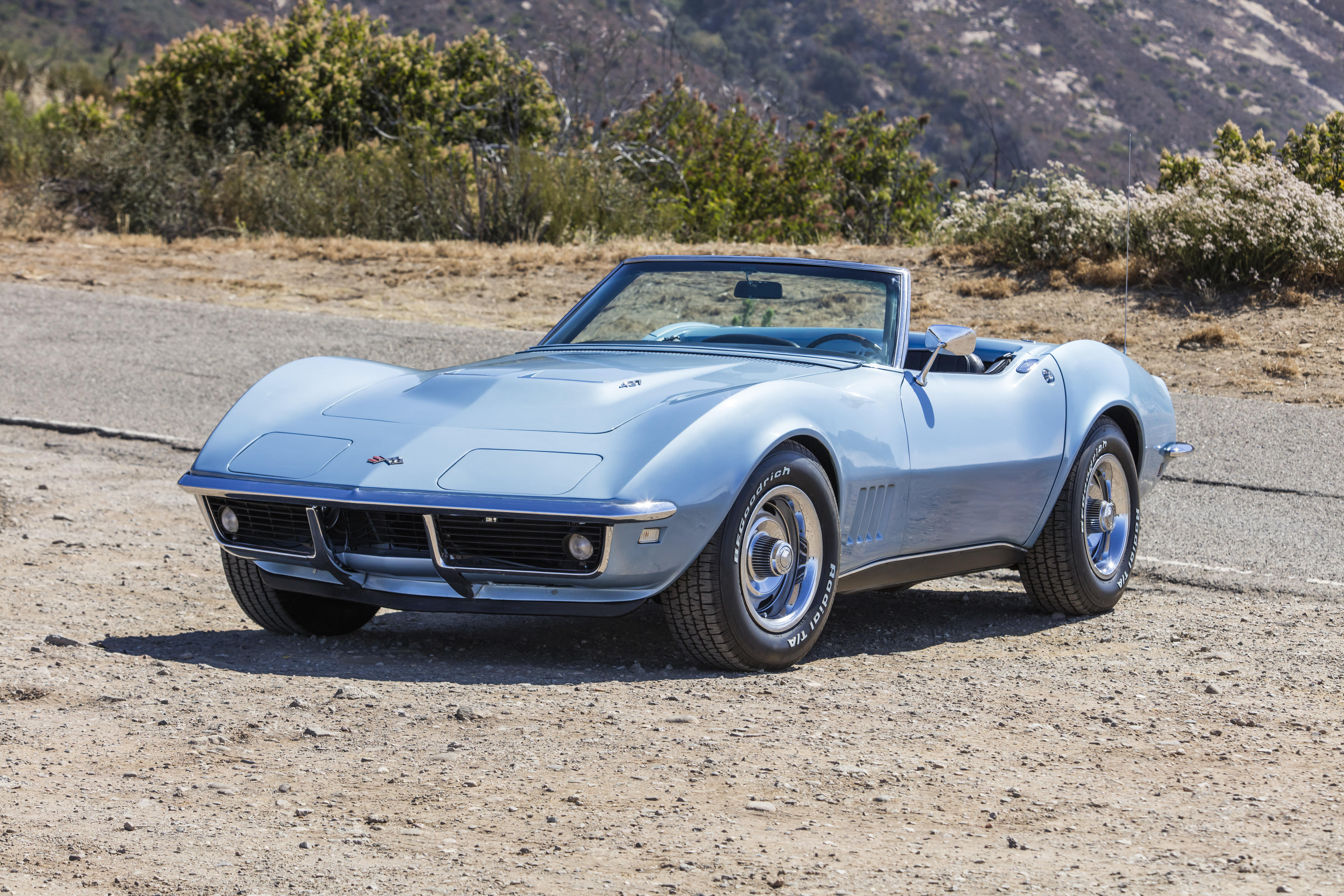 Appraisal: CHEVROLET CORVETTE HP ROADSTER CHASSIS NO S ci OHV V