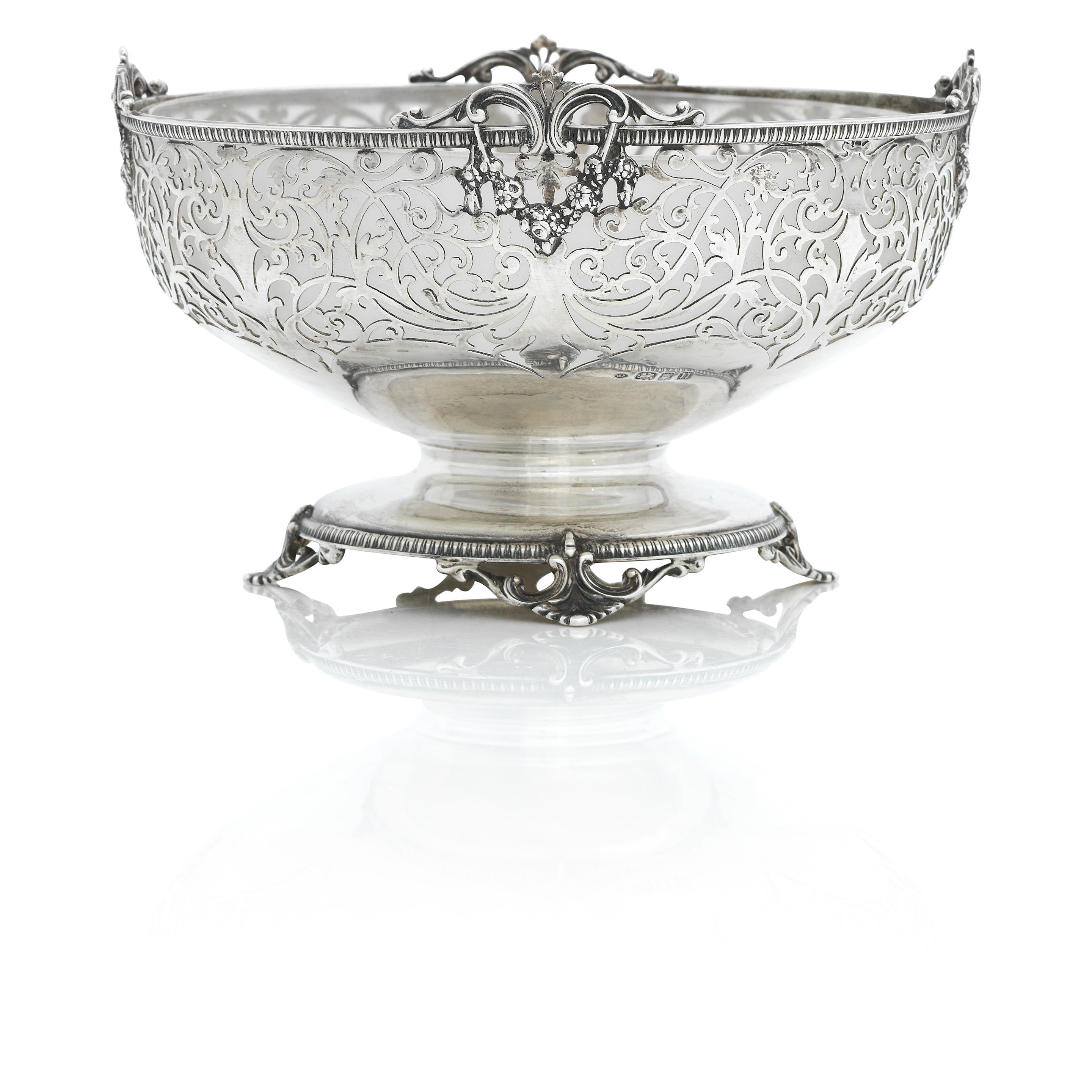 Appraisal: A GEORGE V SILVER FRUIT BOWL By David Landsborough Fullerton