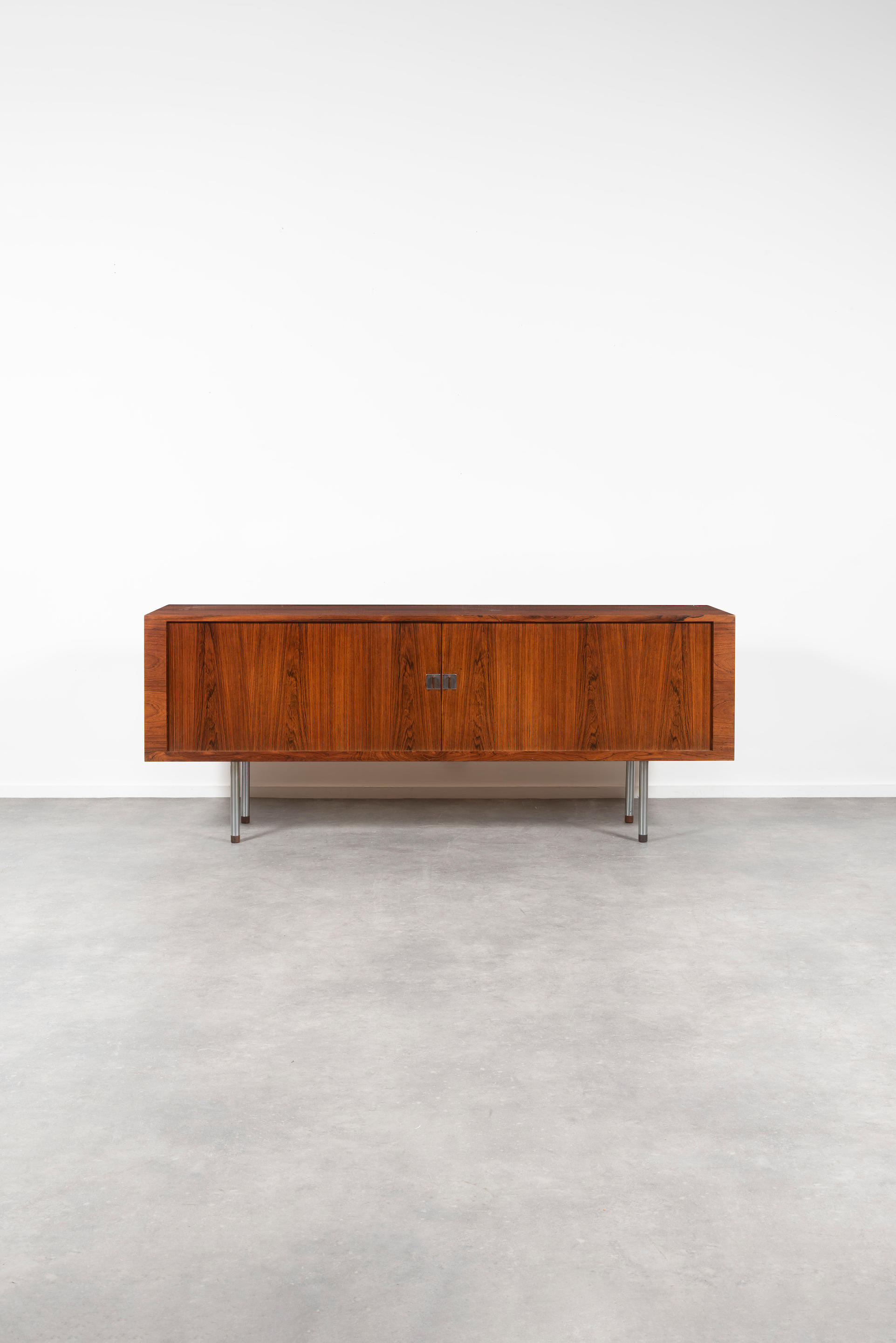 Appraisal: HANS J WEGNER - Mod Ry- President Enfilade deux portes