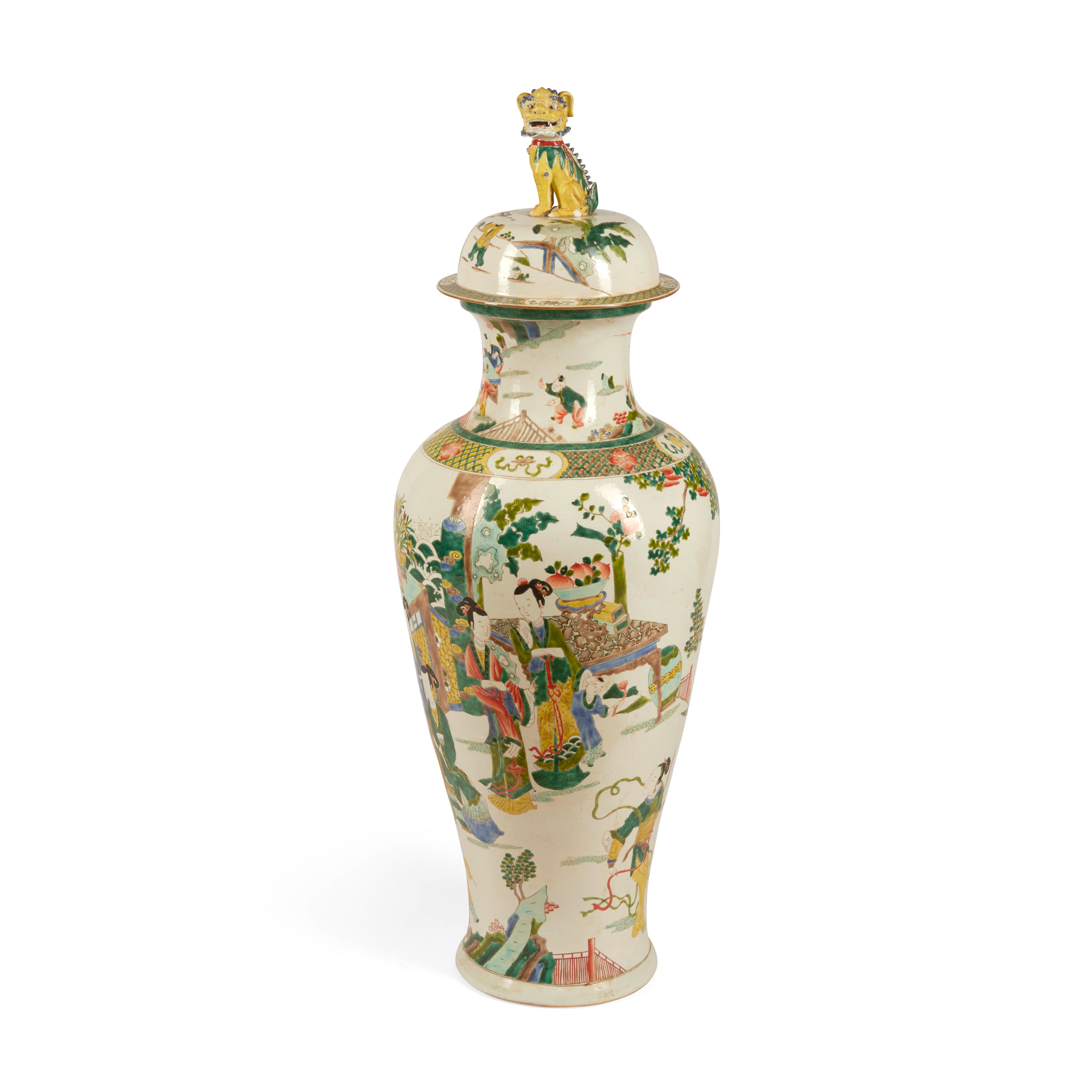 Appraisal: A CHINESE FAMILLE VERTE PORCELAIN VASE AND ASSOCIATED COVER height