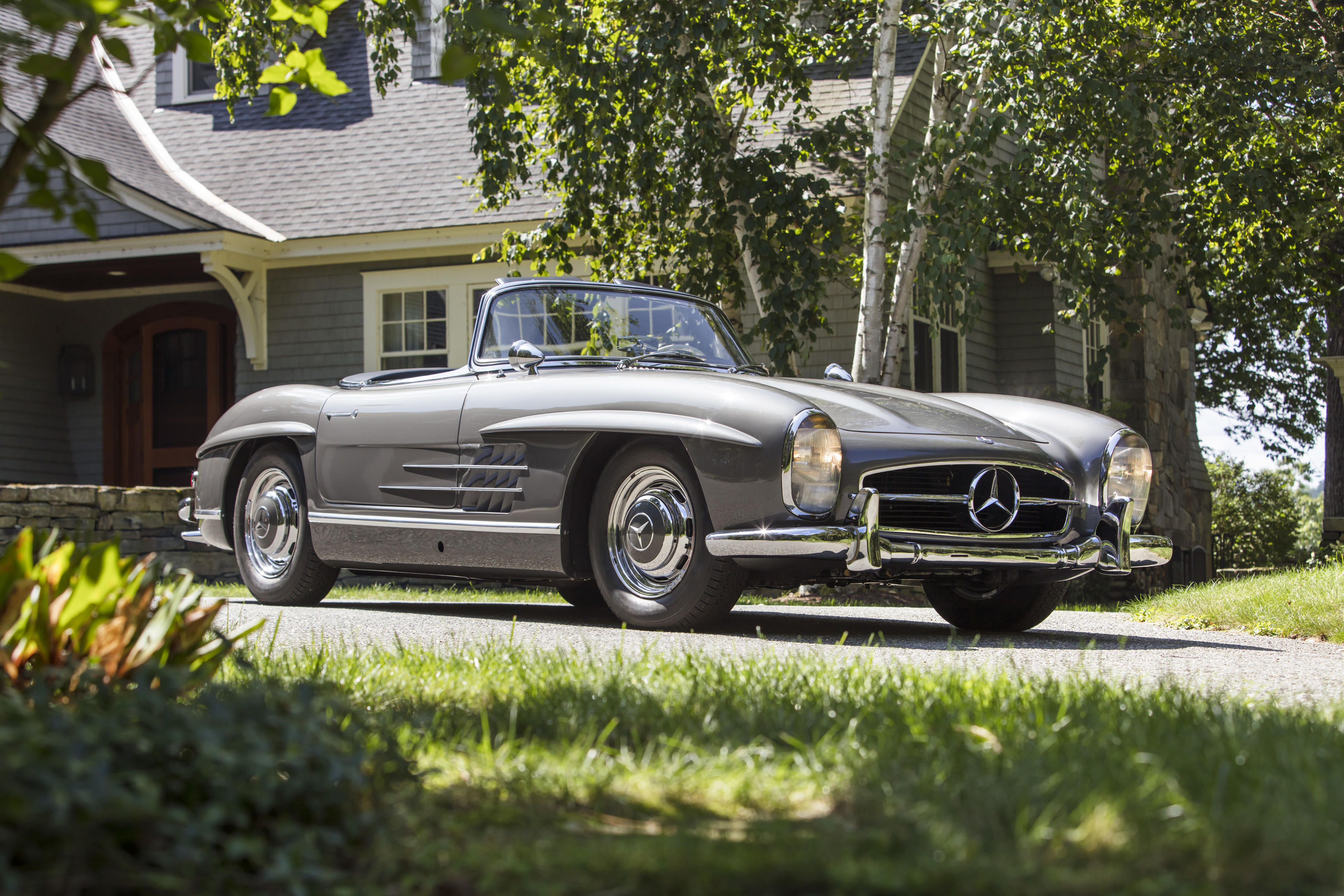 Appraisal: MERCEDES- BENZ SL ROADSTER CHASSIS NO ENGINE NO P -