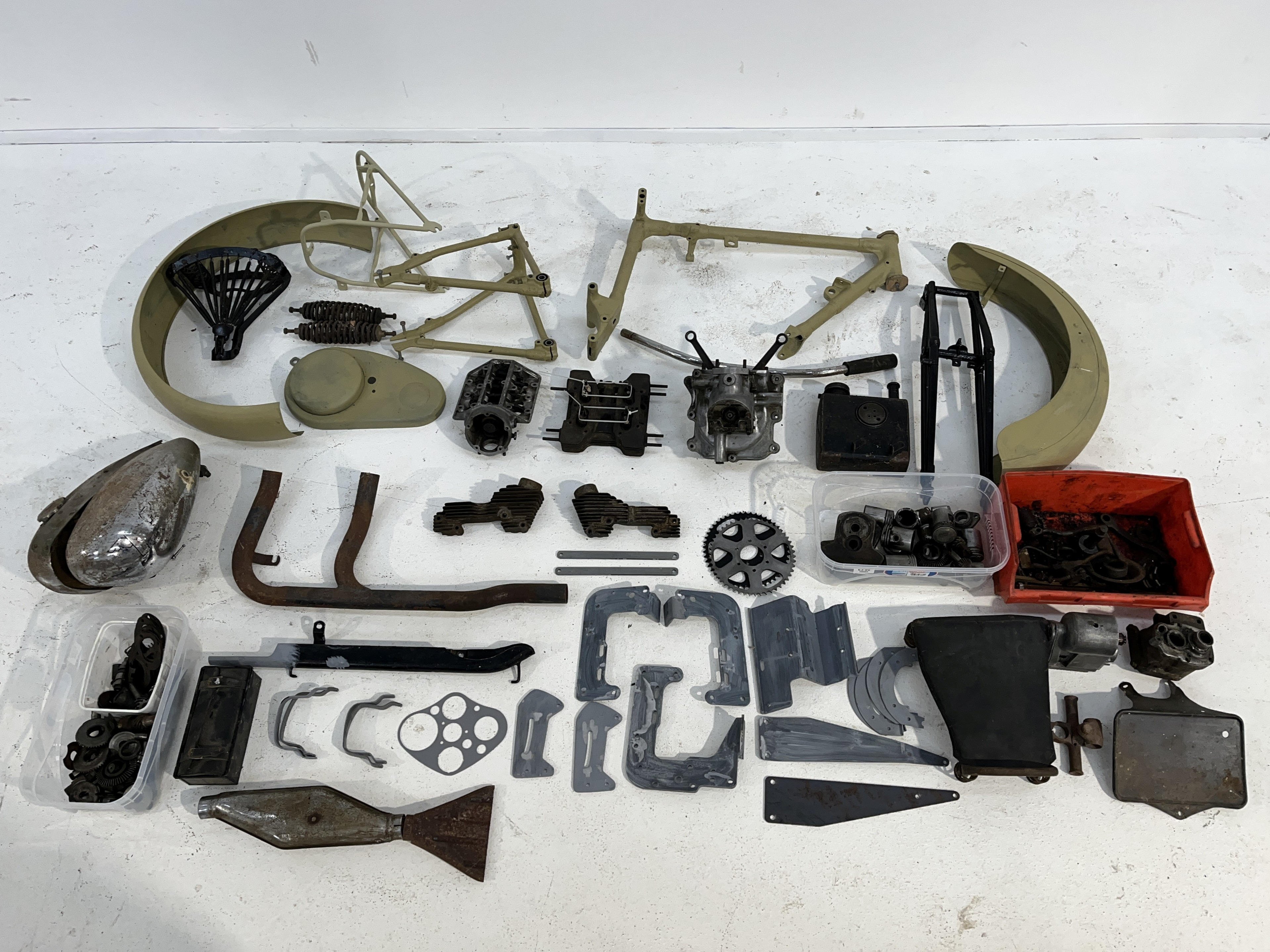 Appraisal: AN INCOMPLETE AND BELIEVED C MATCHLESS CC SILVER HAWK PROJECT