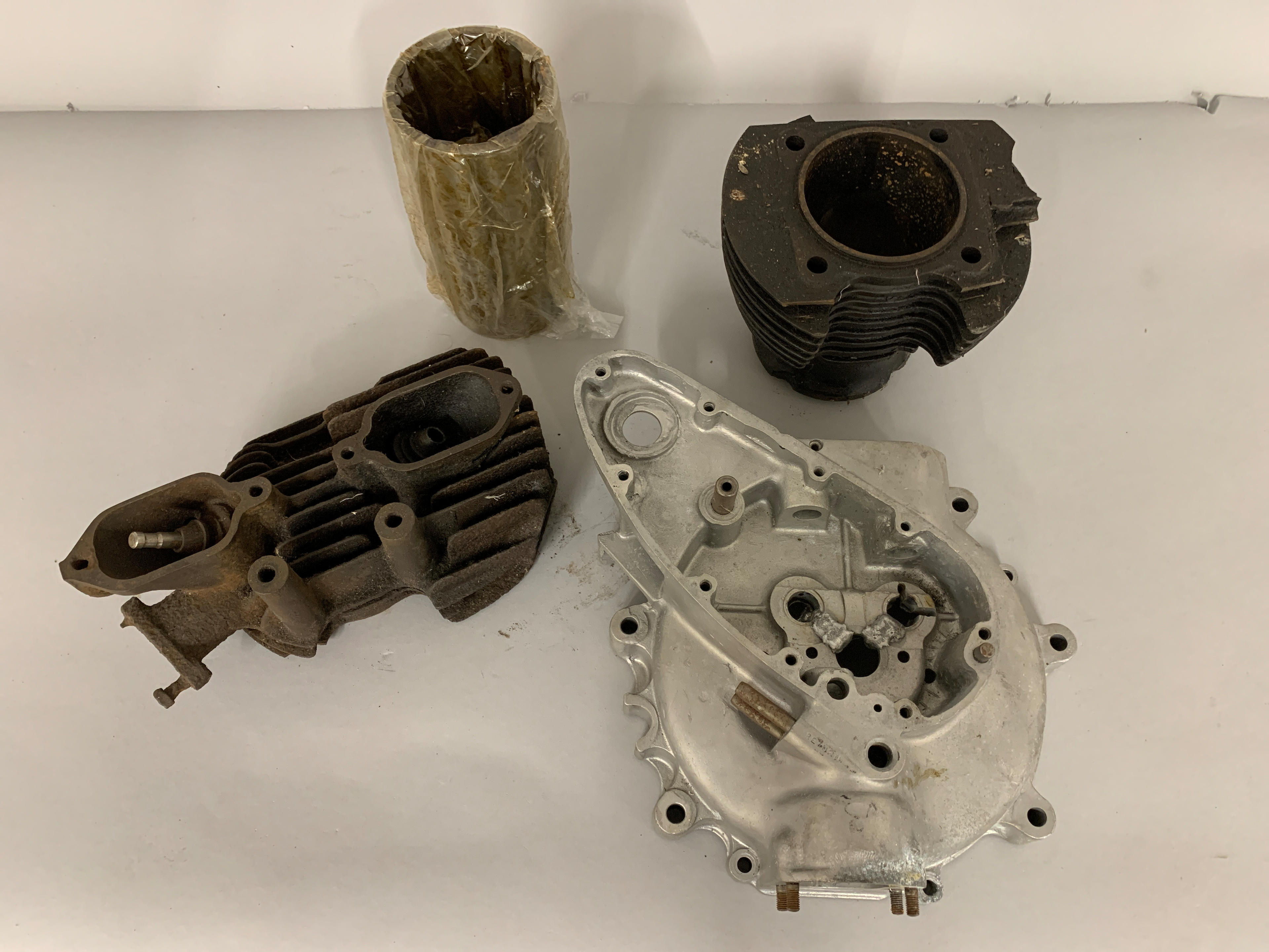 Appraisal: A SELECTION OF BELIEVED PRE-WAR BSA ENGINE COMPONENTS comprising an