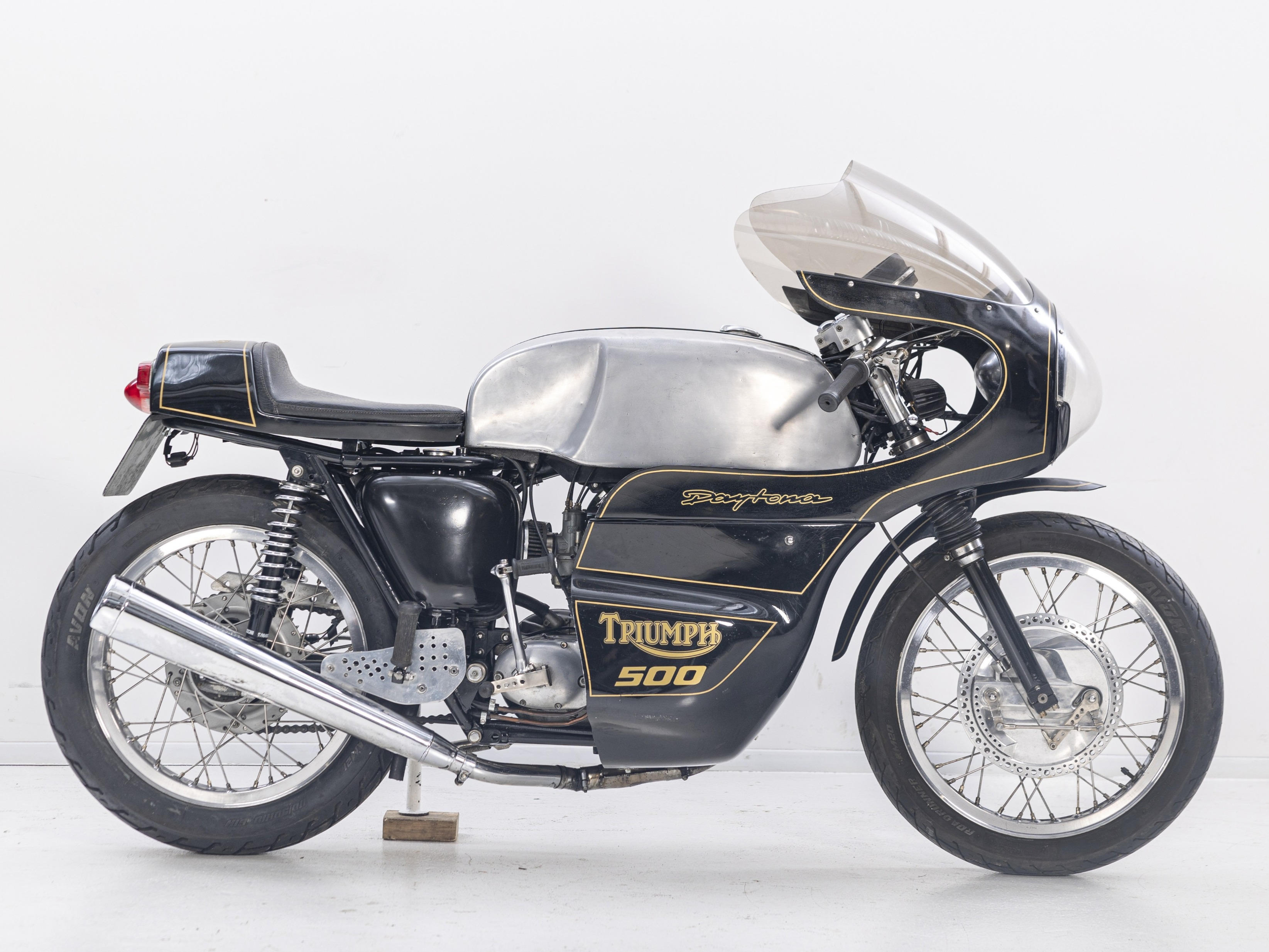 Appraisal: TRIUMPH CC T R DAYTONA CAF RACER REGISTRATION NO WOP