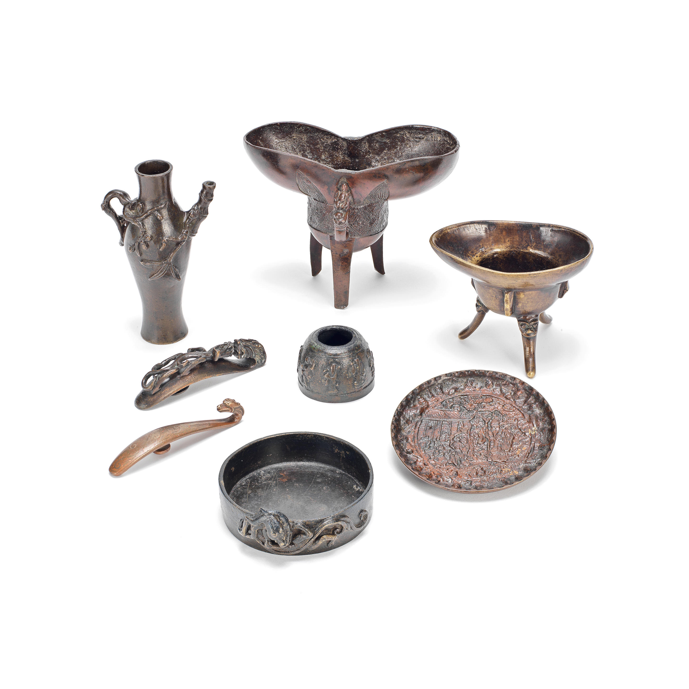 Appraisal: A GROUP OF BRONZE SCHOLAR'S DESK ITEMS Ming Dynasty and