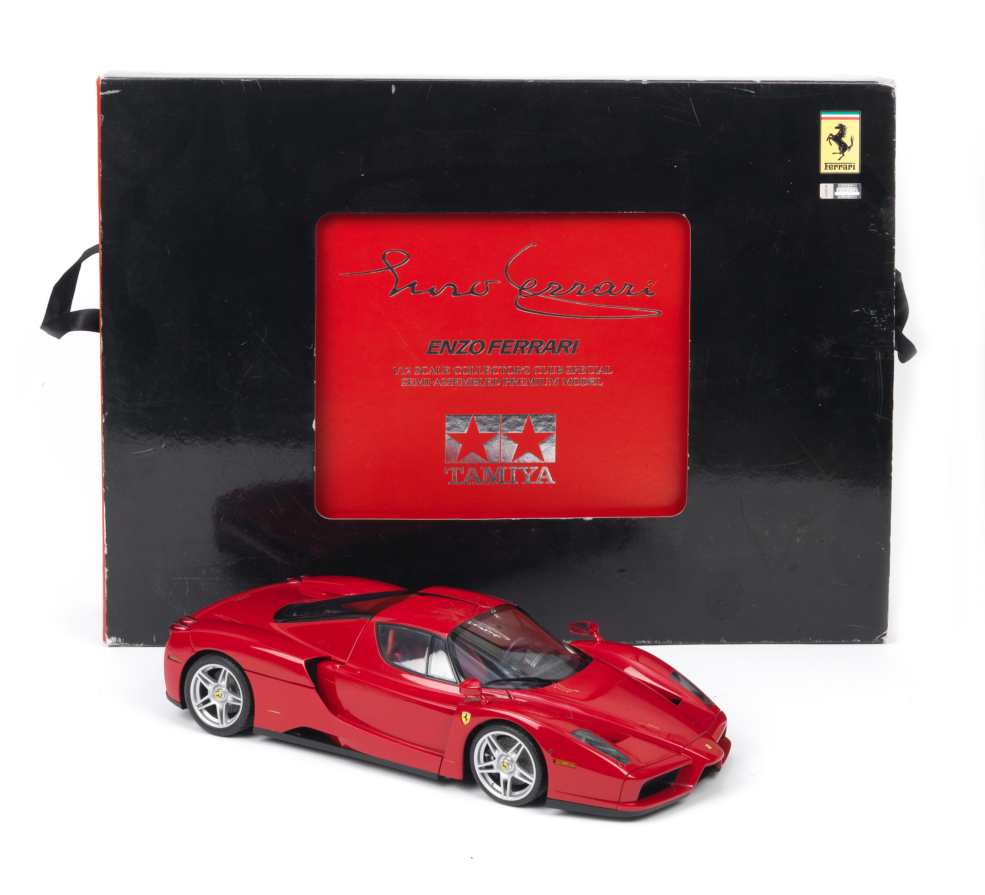 Appraisal: A BOXED SCALE KIT MODEL OF AN 'ENZO FERRARI' F