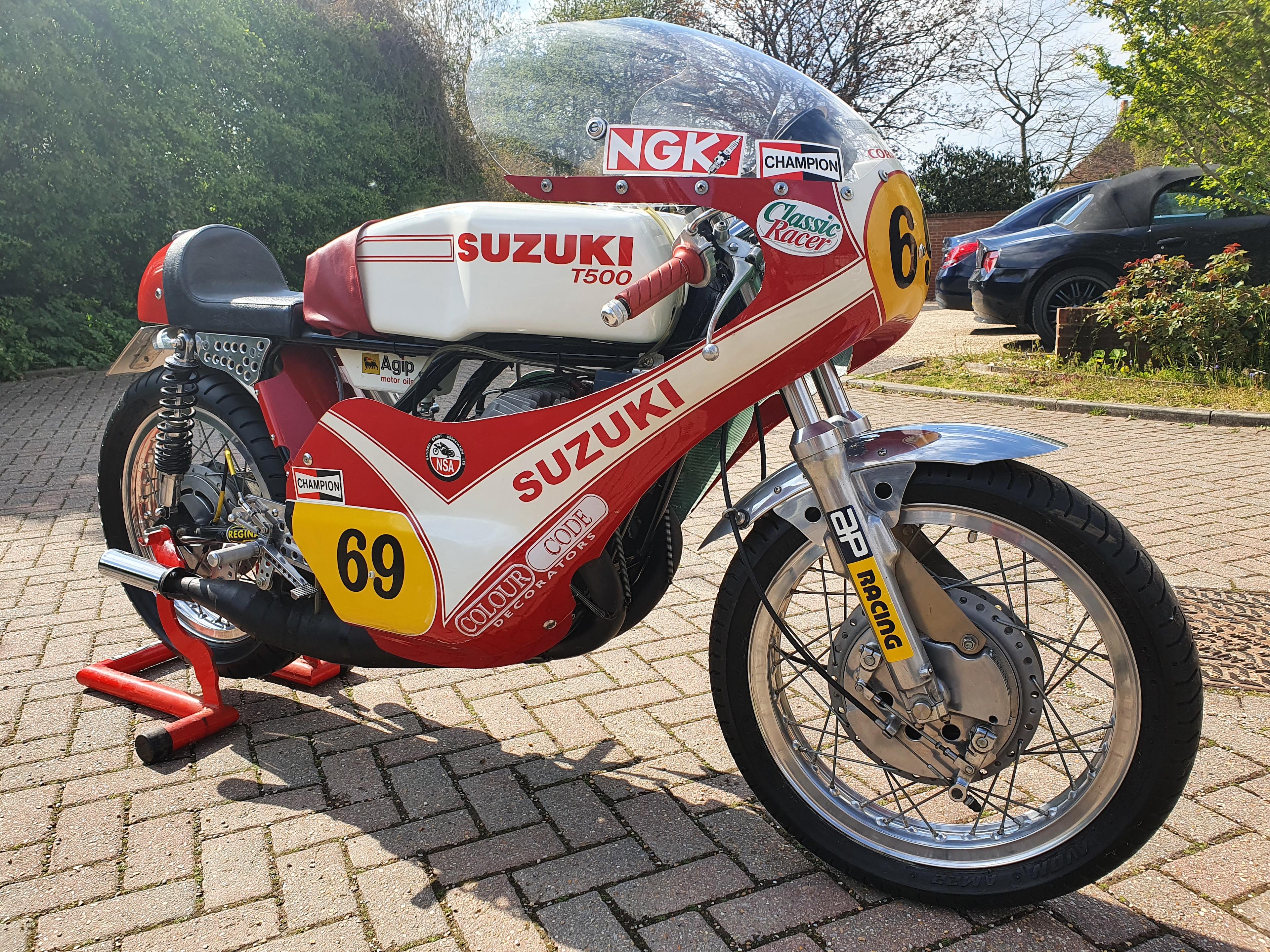 Appraisal: SUZUKI CC T 'ROAD RACER' REGISTRATION NO VOD OJ FRAME