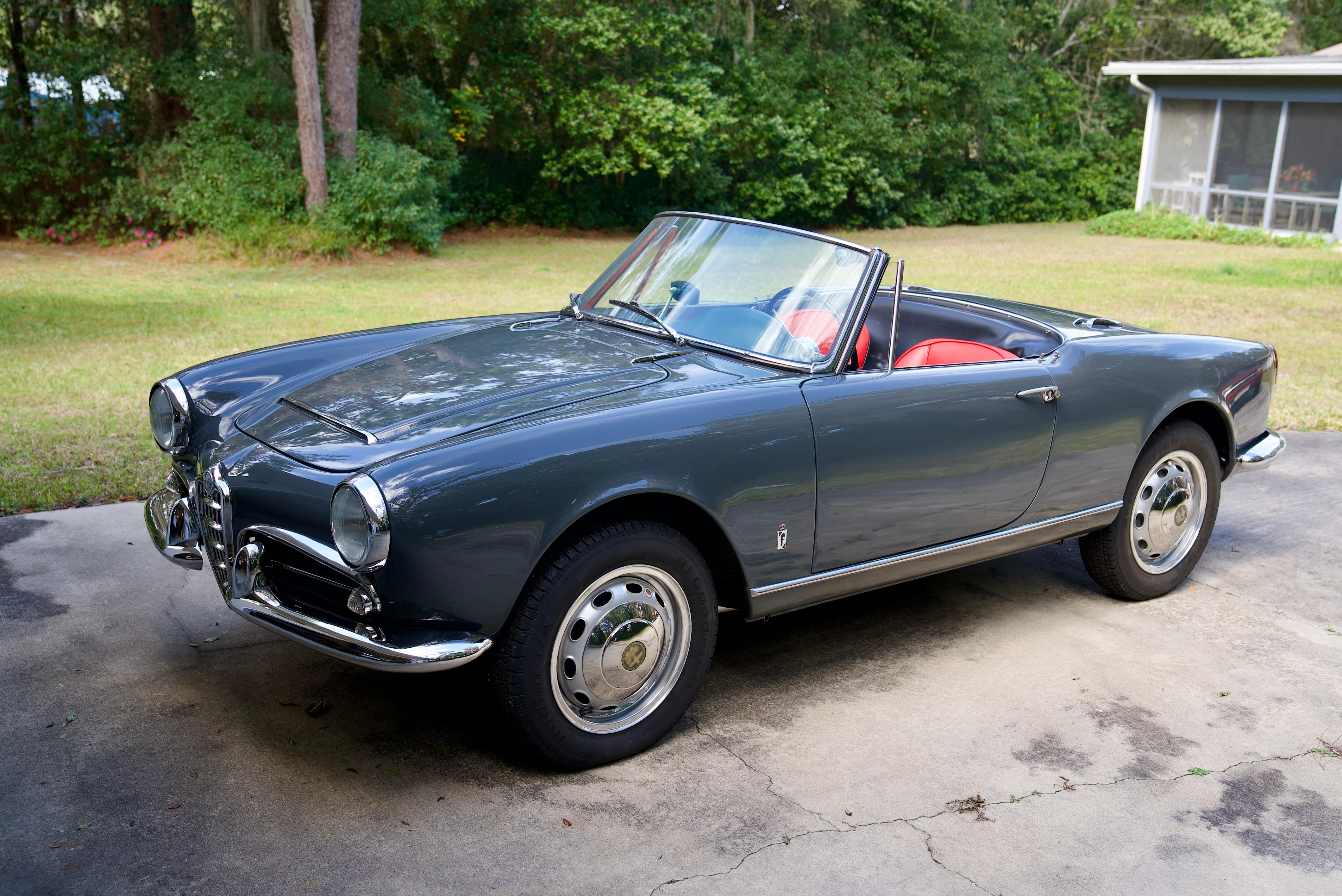 Appraisal: ALFA ROMEO GIULIA SPIDER VELOCE CV COACHWORK BY PININFARINA CHASSIS