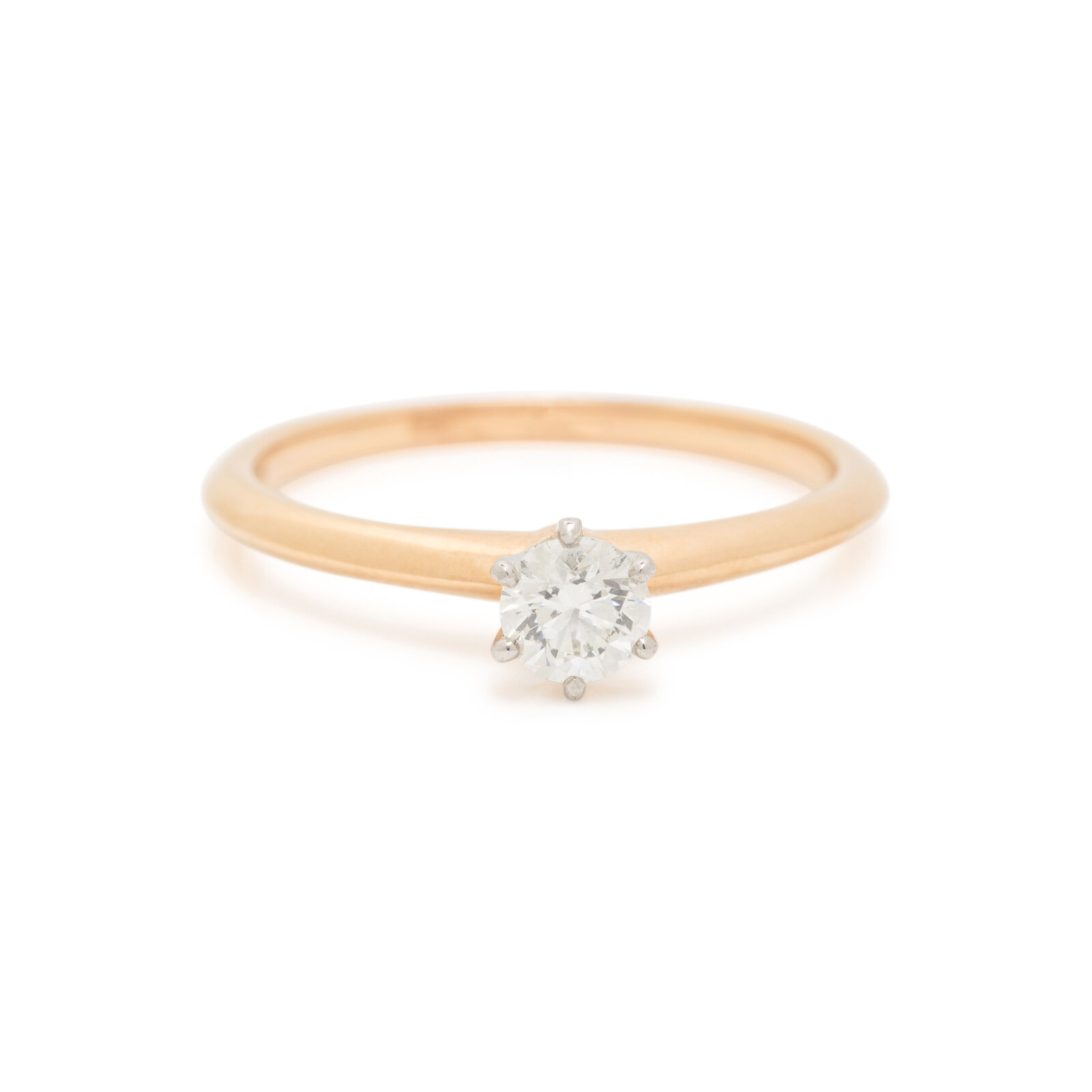 Appraisal: TIFFANY amp CO YELLOW GOLD AND DIAMOND RING Containing one