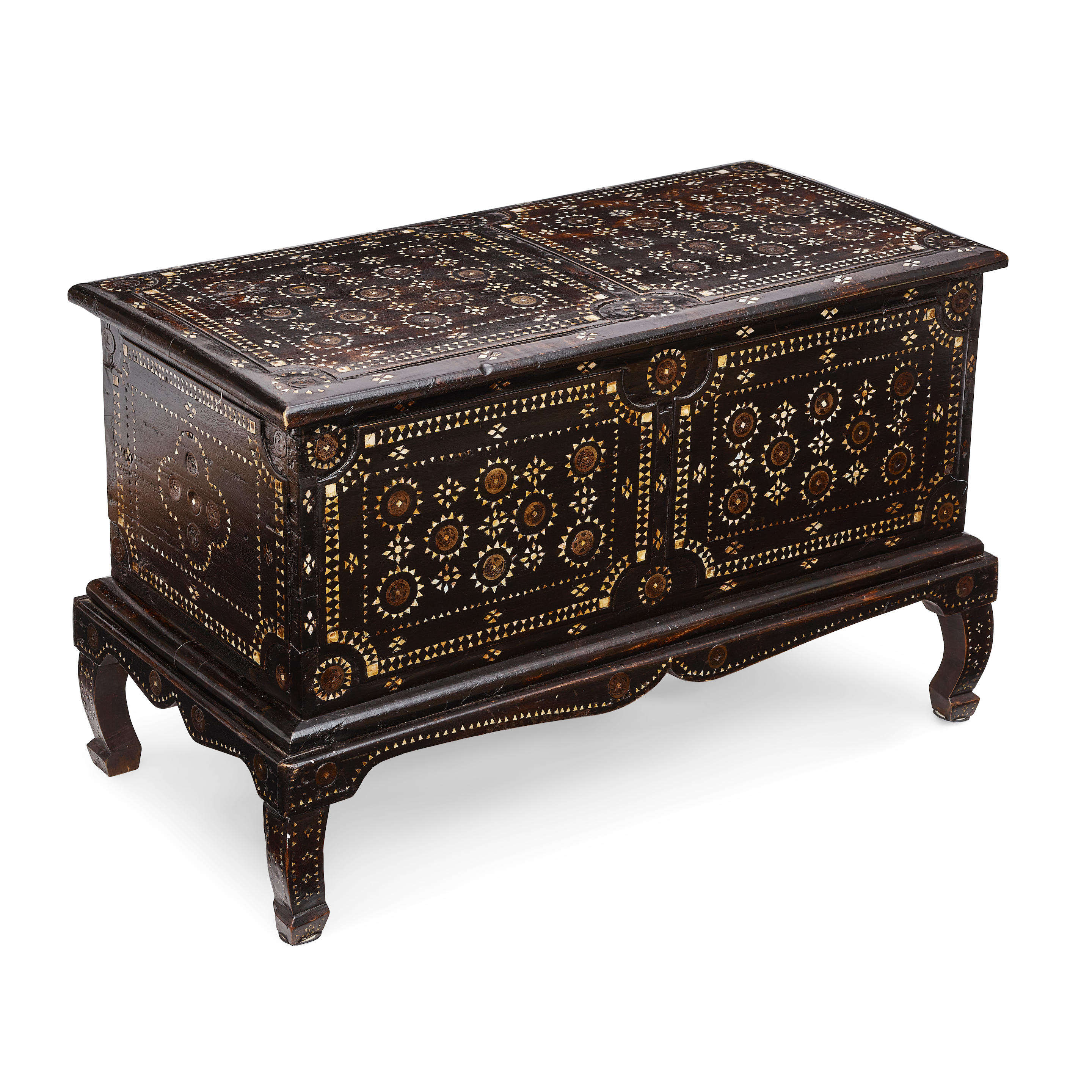 Appraisal: A CHINESE EXPORT SHELL INLAID EBONIZED CASKET ON STAND th