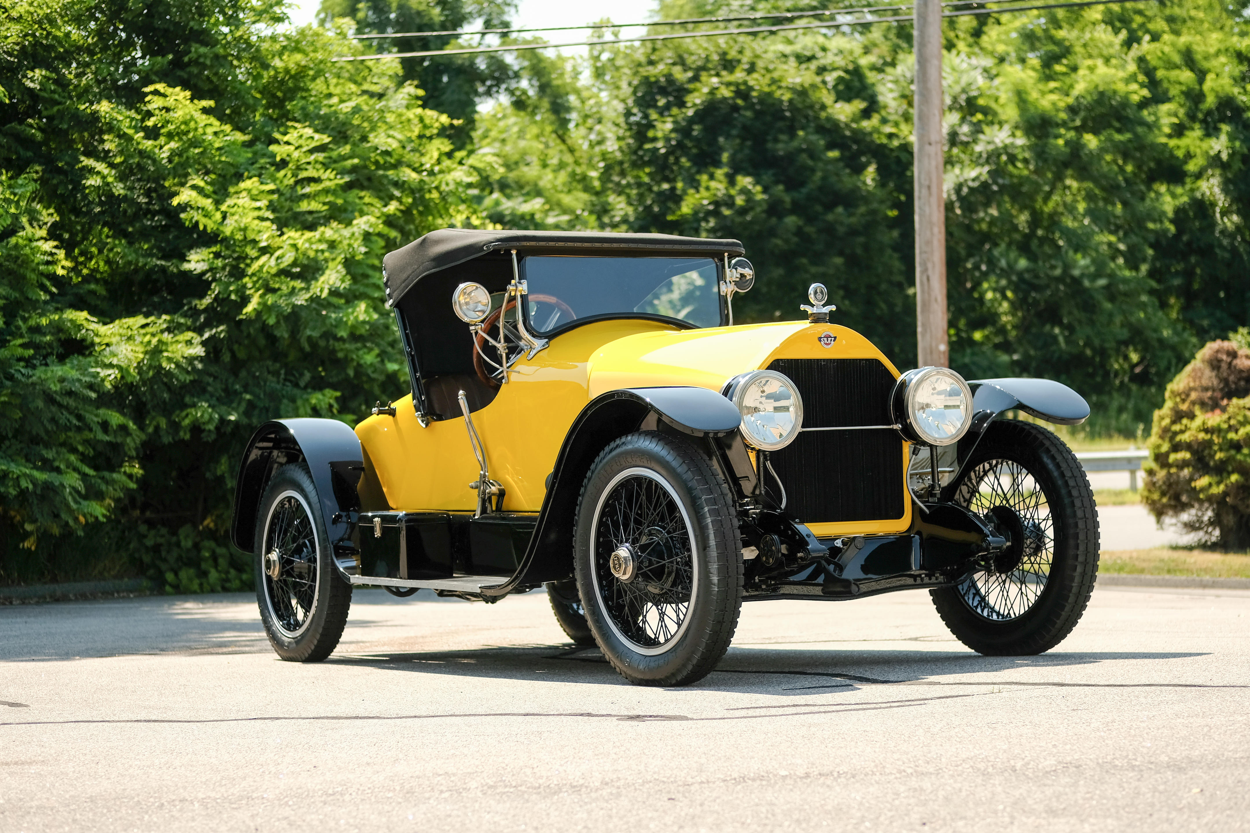 Appraisal: STUTZ SERIES H BEARCAT CHASSIS NO ENGINE NO ci T-Head