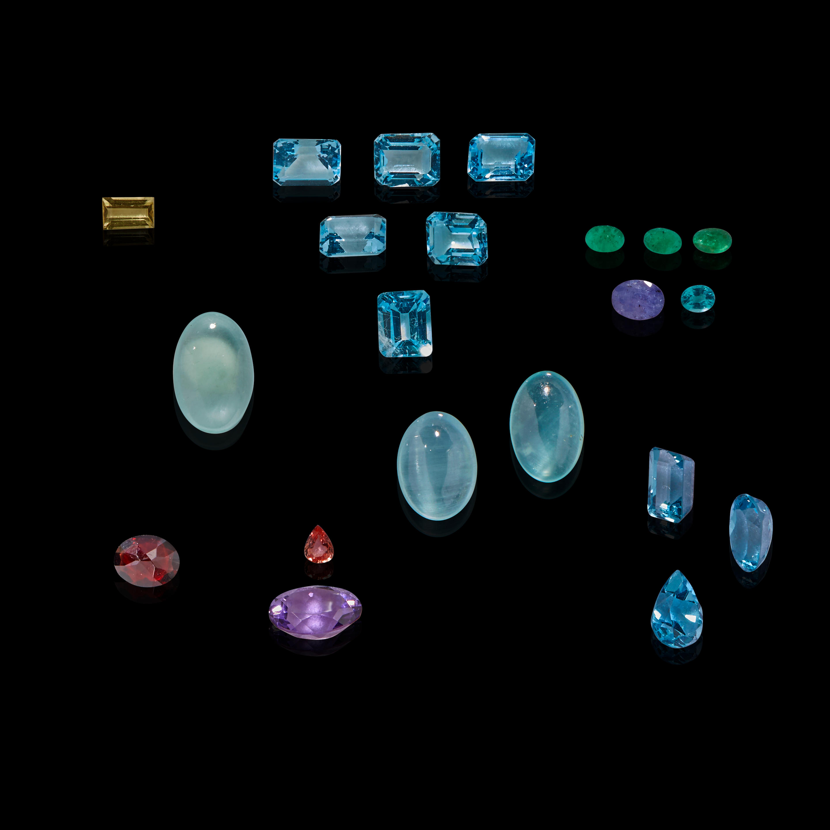 Appraisal: GROUP OF UNMOUNTED GEMSTONES Including a pear-shaped pink 'padparadscha-type sapphire