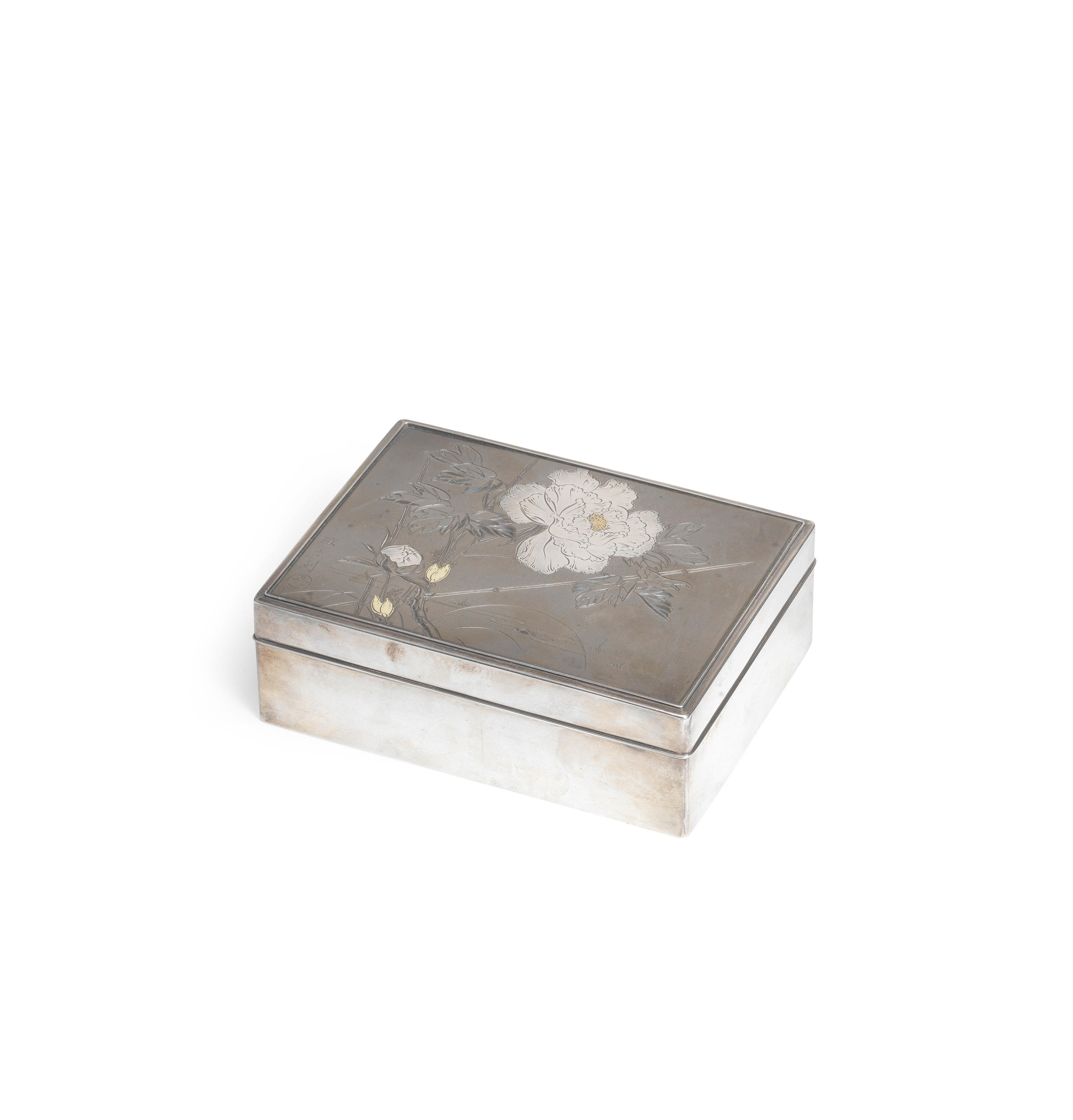 Appraisal: A SILVER AND SHIBUICHI BOX AND A SILVER SWEETMEAT DISH