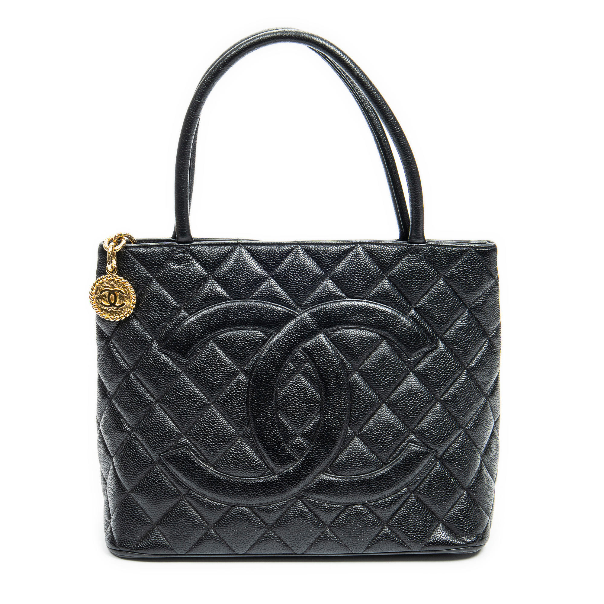 Appraisal: CHANEL ANN E SAC MEDAILLON NOIR Directeur artistique Karl Lagerfeld