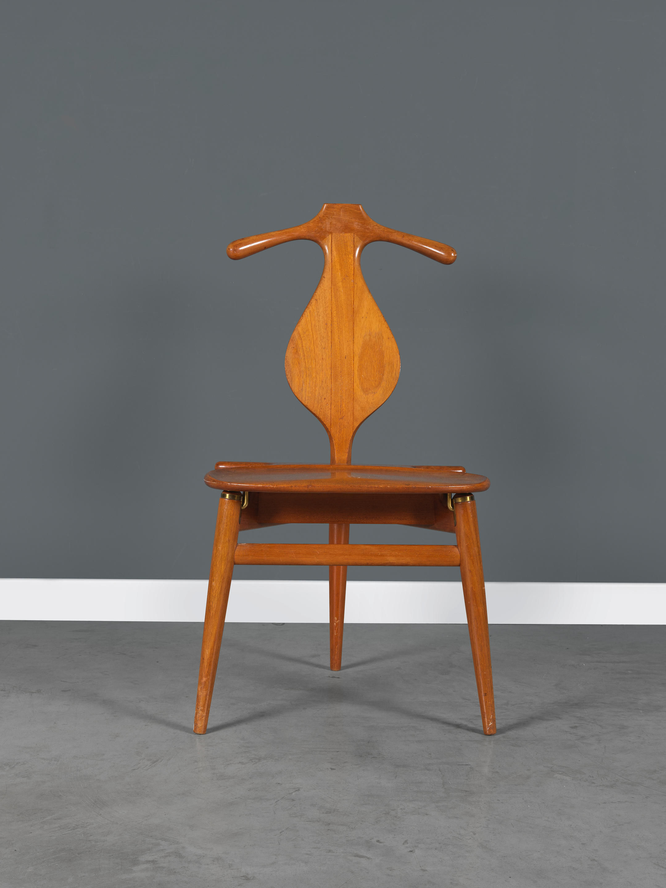 Appraisal: HANS J WEGNER - Chaise mod JH dit Valet Chair