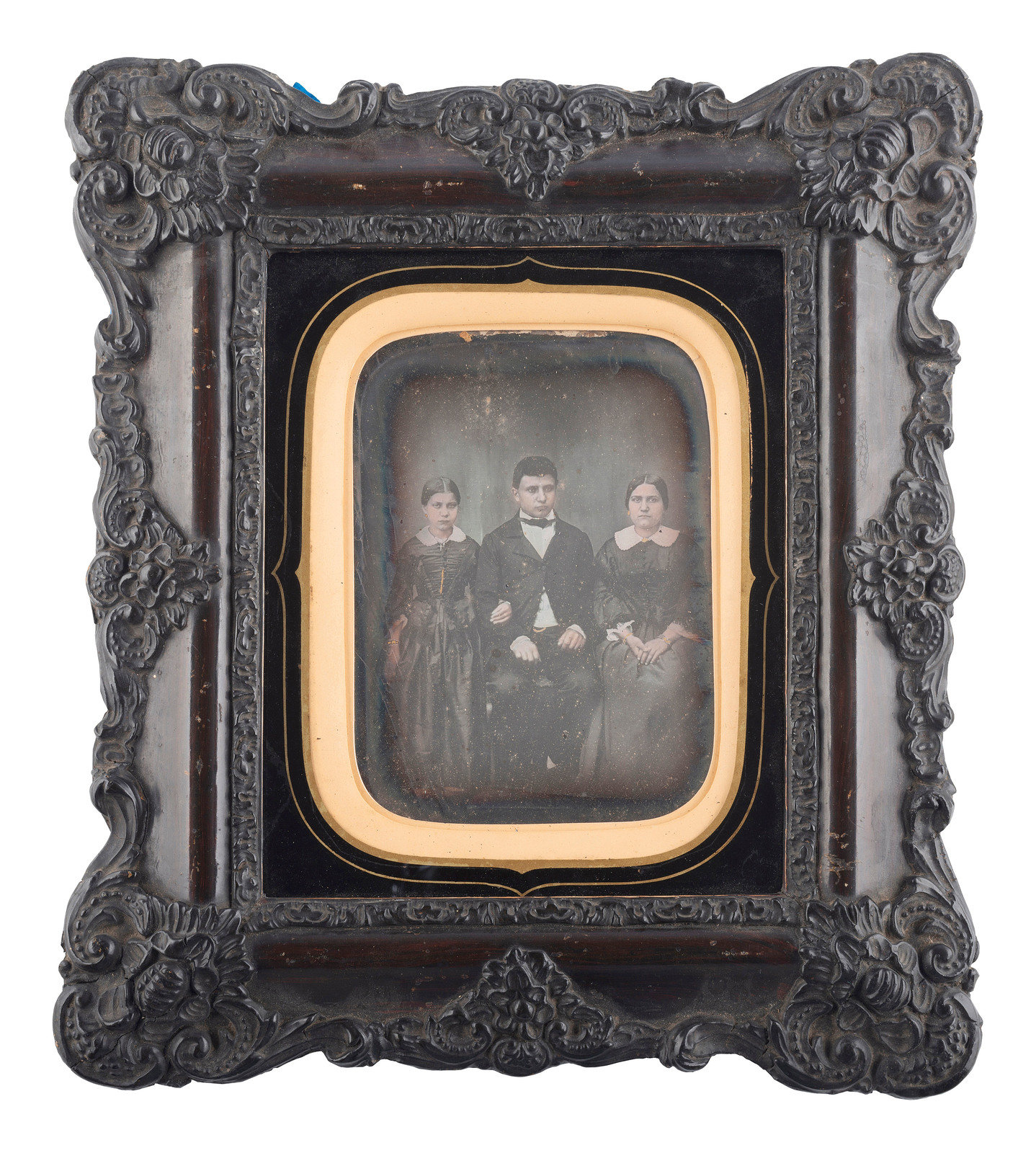 Appraisal: EARLY PHOTOGRAPHY French half plate daguerreotype of a possible mixed