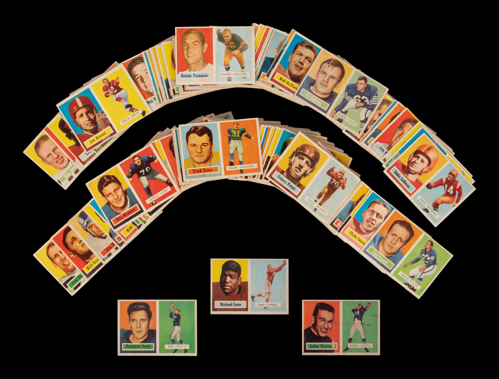 Appraisal: A Near Set of Topps Football Cards Including Johnny Unitas