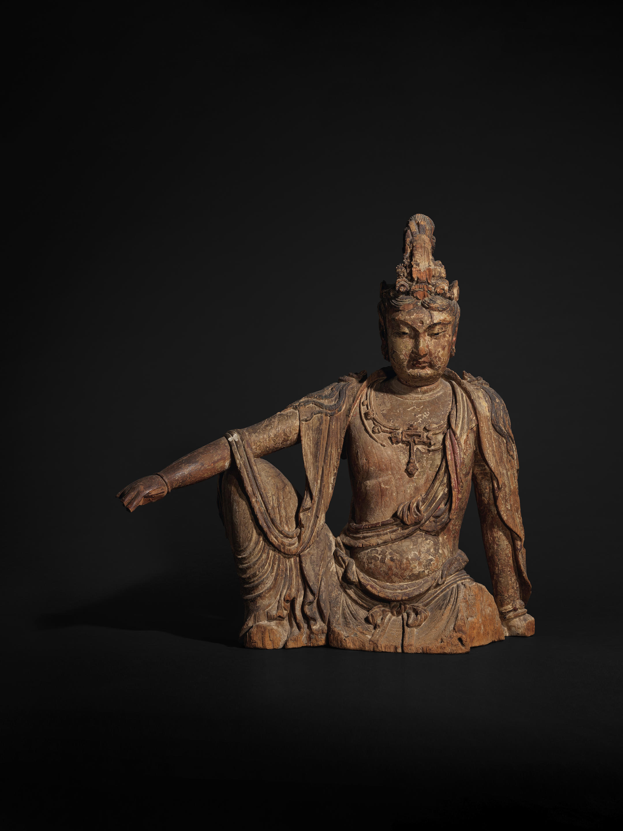 Appraisal: IMPORTANTE ET TR S RARE STATUE DU BODHISATTVA GUANYIN EN