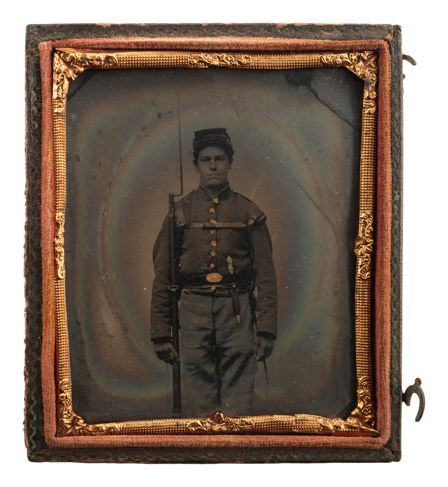 Appraisal: CIVIL WAR Sixth plate tintype of a double-armed federal infantryman