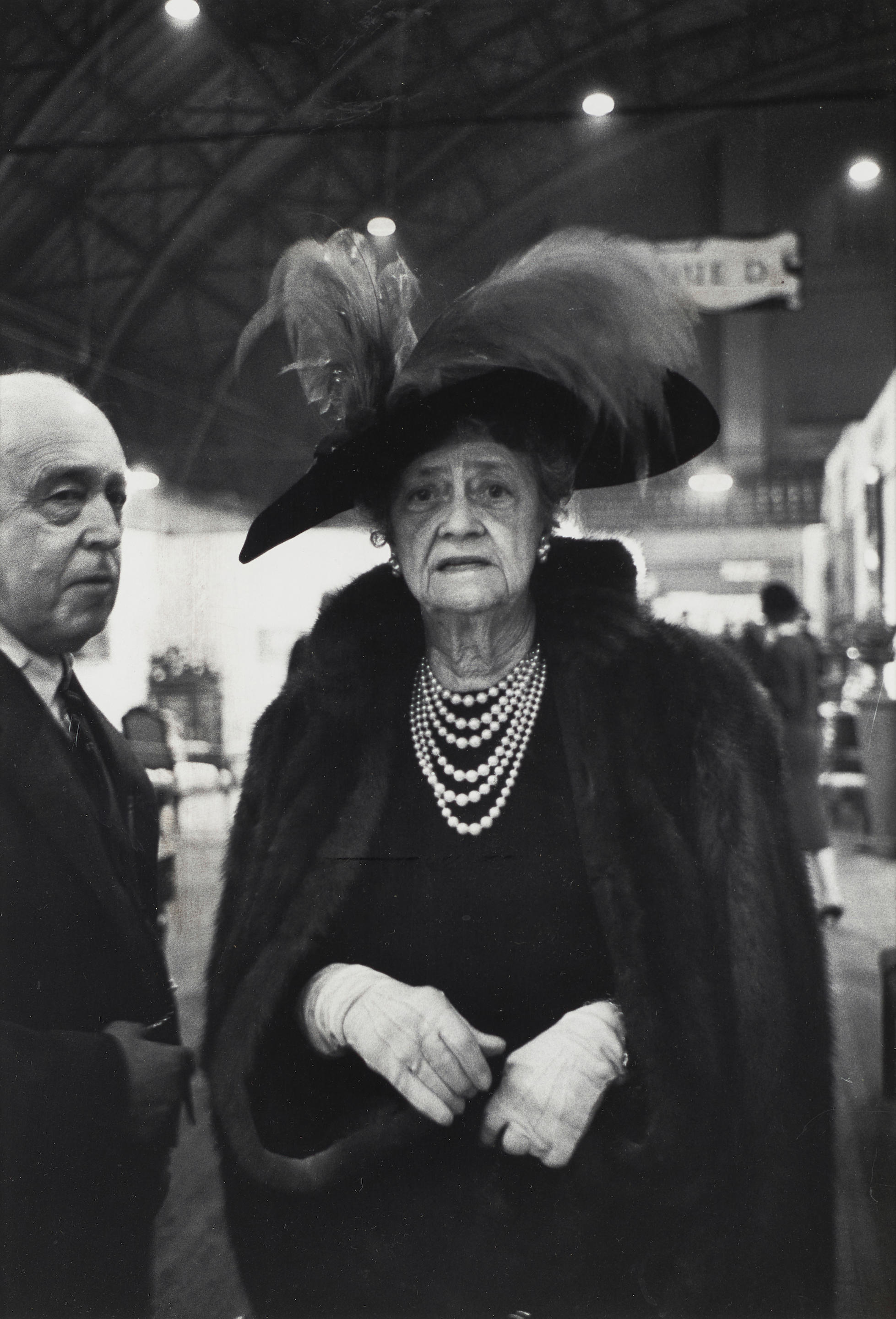 Appraisal: ALFRED EISENSTAEDT - 'Opening of Antique Fair NYC' Gelatin silver