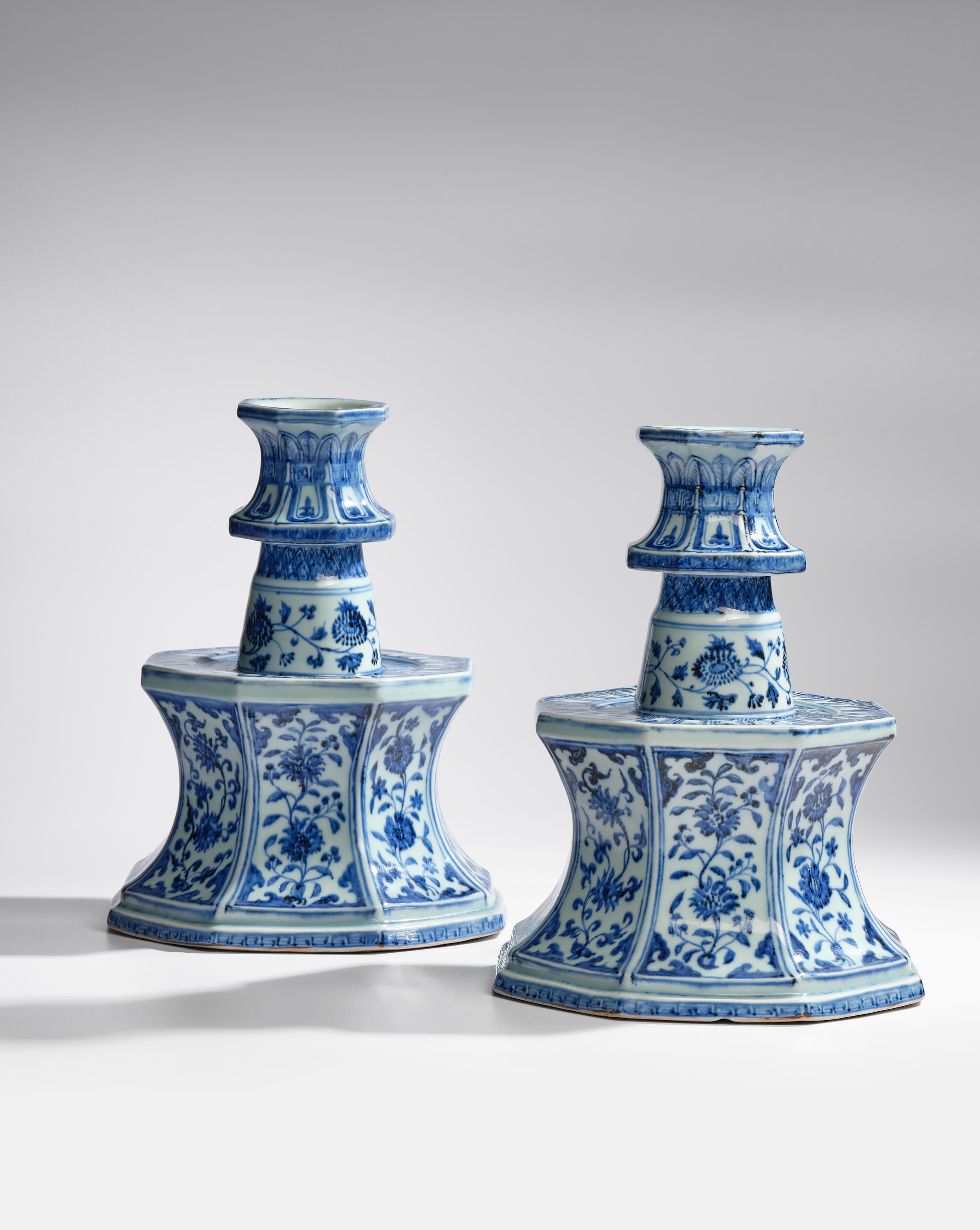 Appraisal: AN EXCEPTIONALLY RARE AND IMPORTANT PAIR OF BLUE AND WHITE