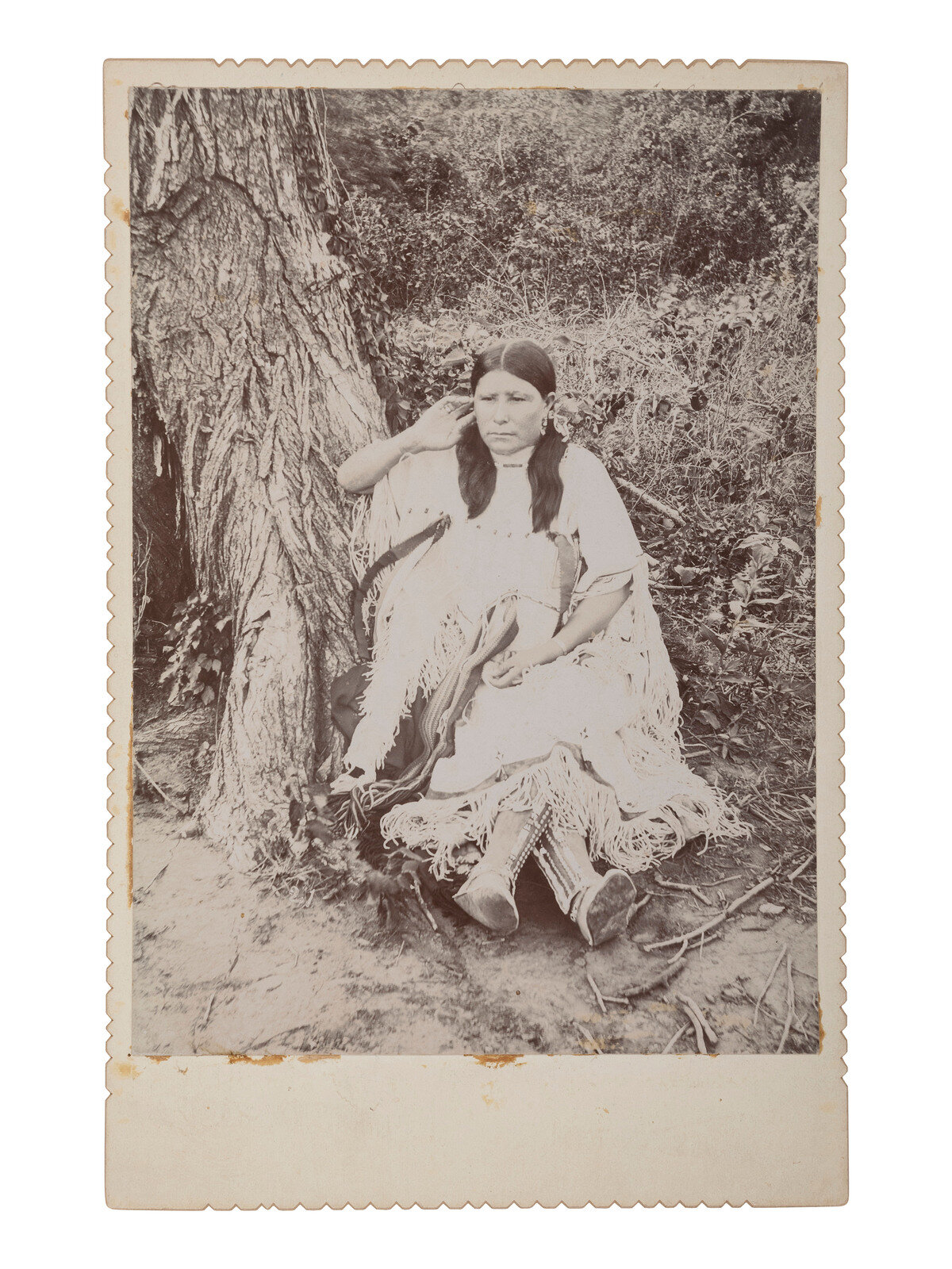 Appraisal: NATIVE AMERICANS cabinet cards of Kiowa women amp children likely