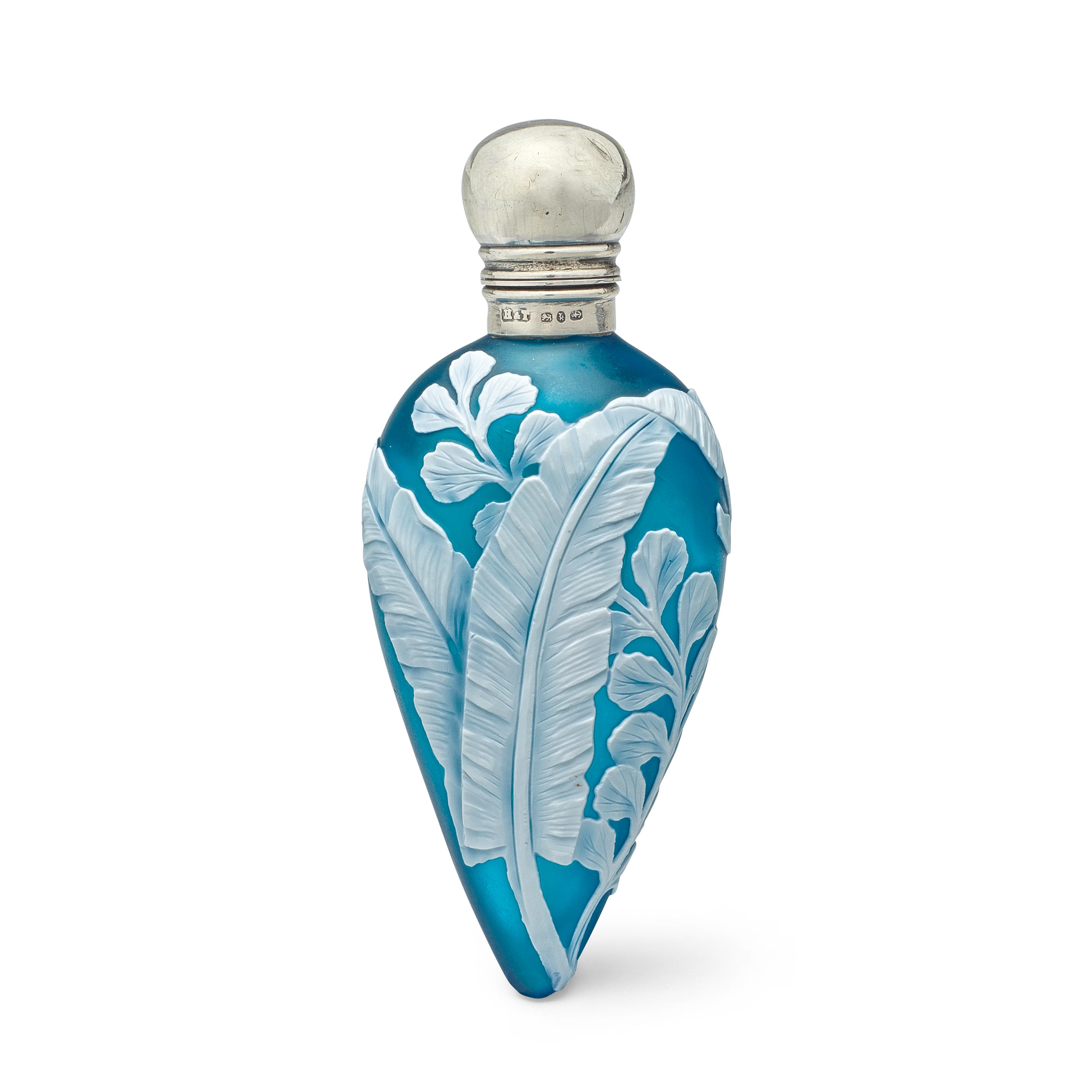 Appraisal: A STOURBRIDGE CAMEO GLASS SILVER-MOUNTED SCENT BOTTLE AND STOPPER ATTRIBUTED