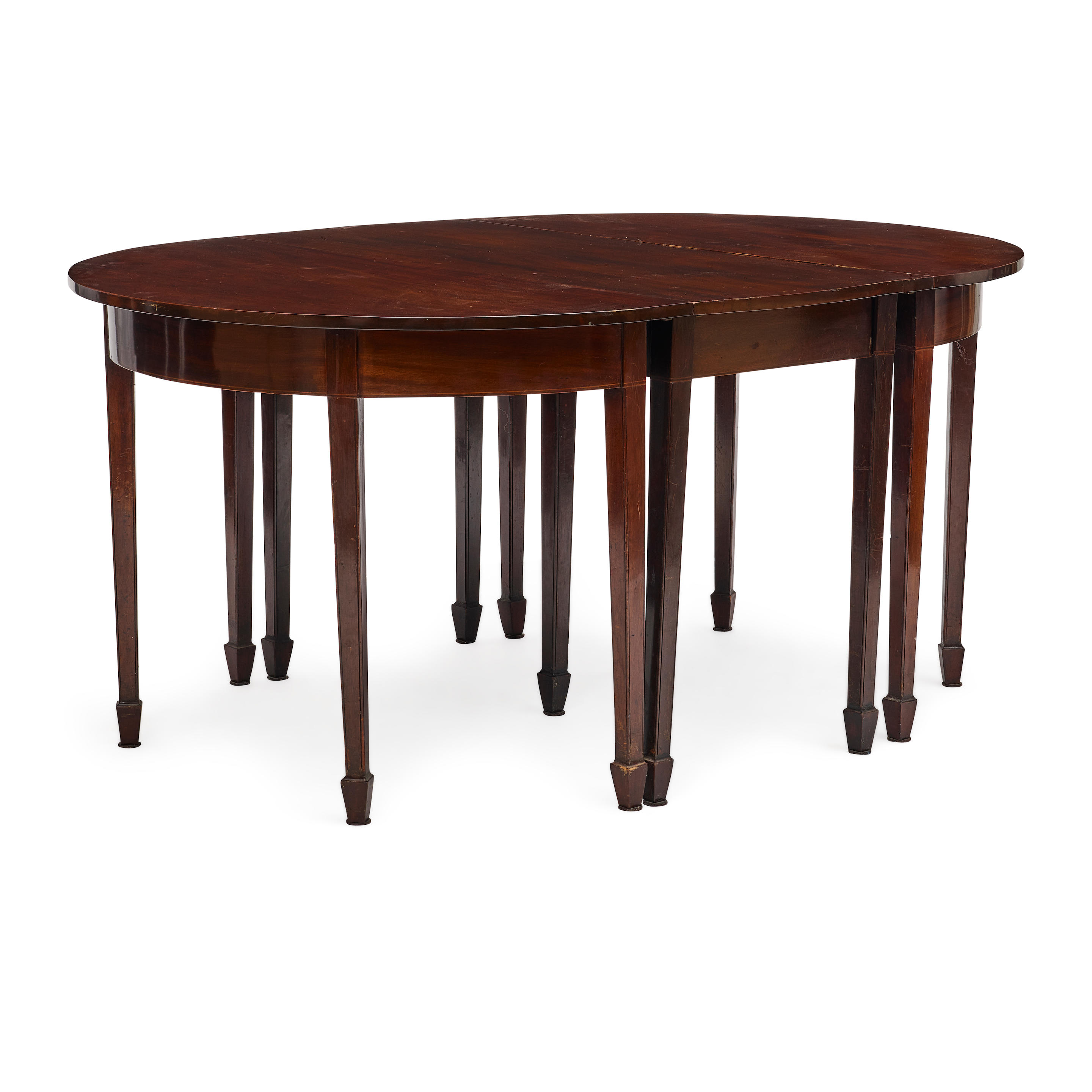 Appraisal: AN ENGLISH MAHOGANY EXTENSION DINING TABLE With four leaves height