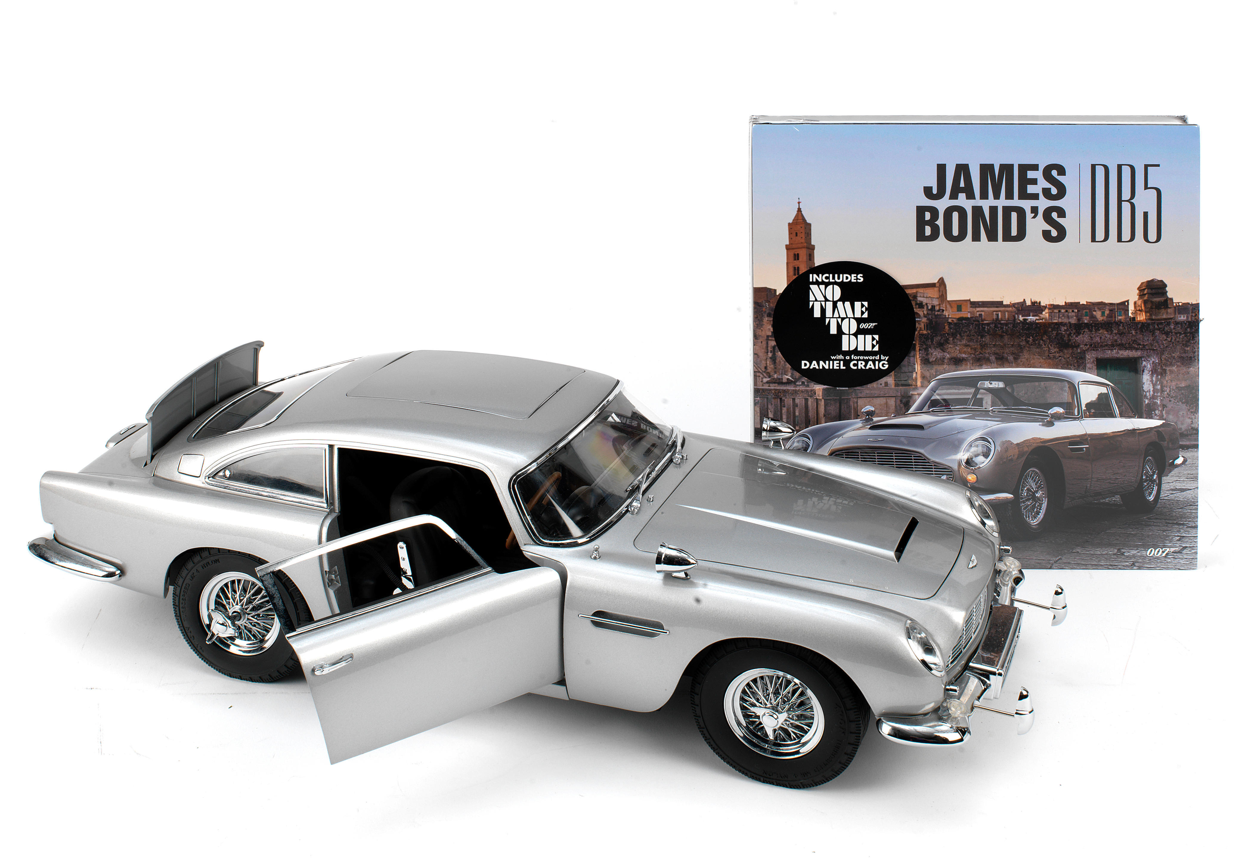 Appraisal: JAMES BOND ASTON MARTIN DB BY EAGLEMOSS James Bond Aston