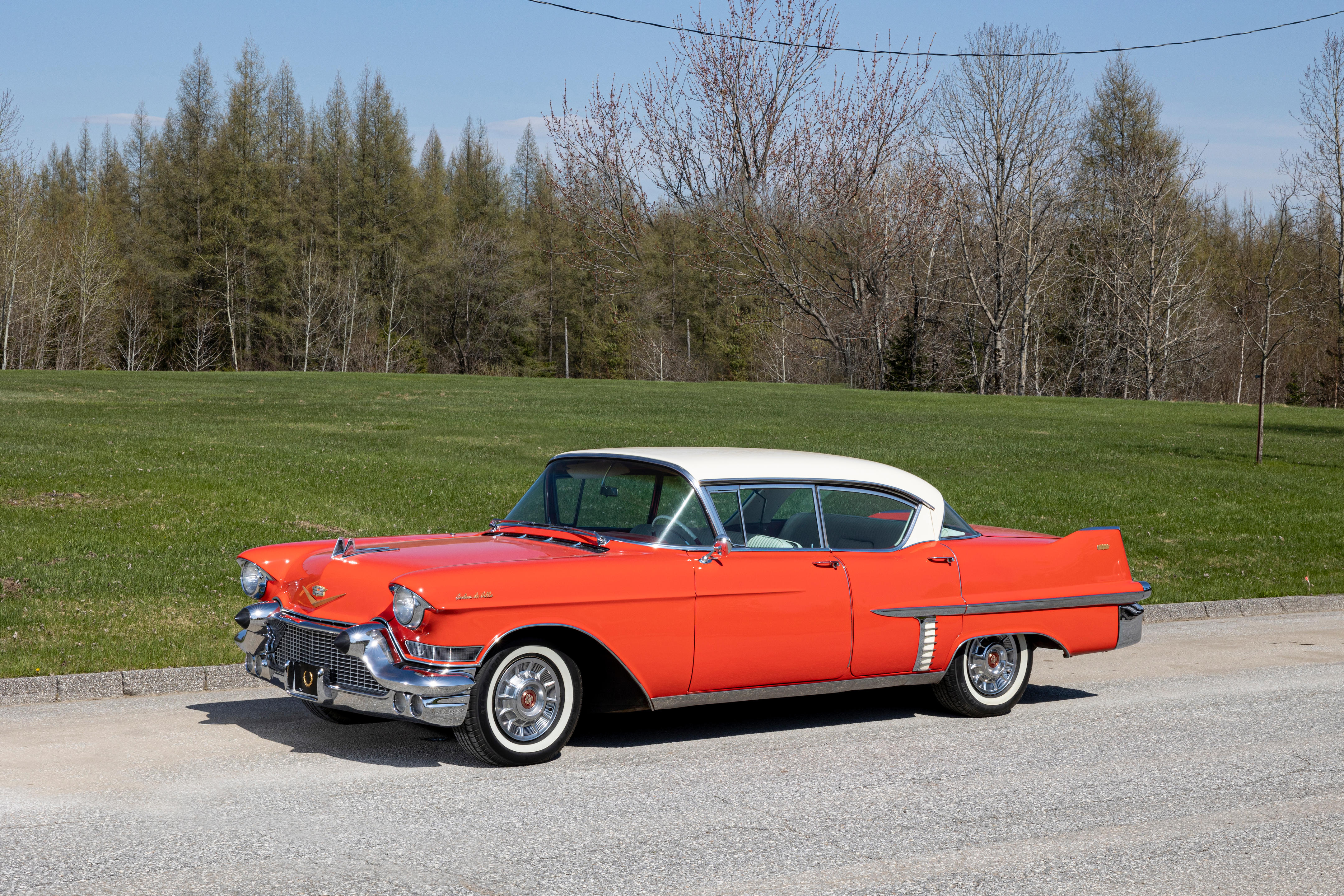 Appraisal: CADILLAC SERIES SEDAN DE VILLE ci OHV V Engine bhp