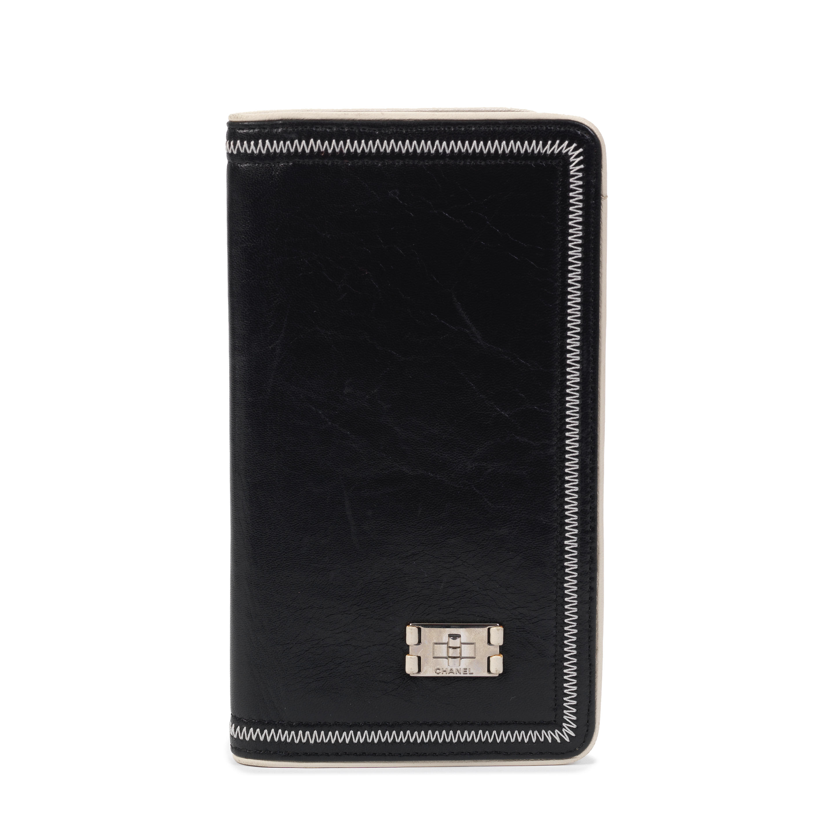 Appraisal: KARL LAGERFELD FOR CHANEL A BLACK BI-FOLD WALLET - Smooth