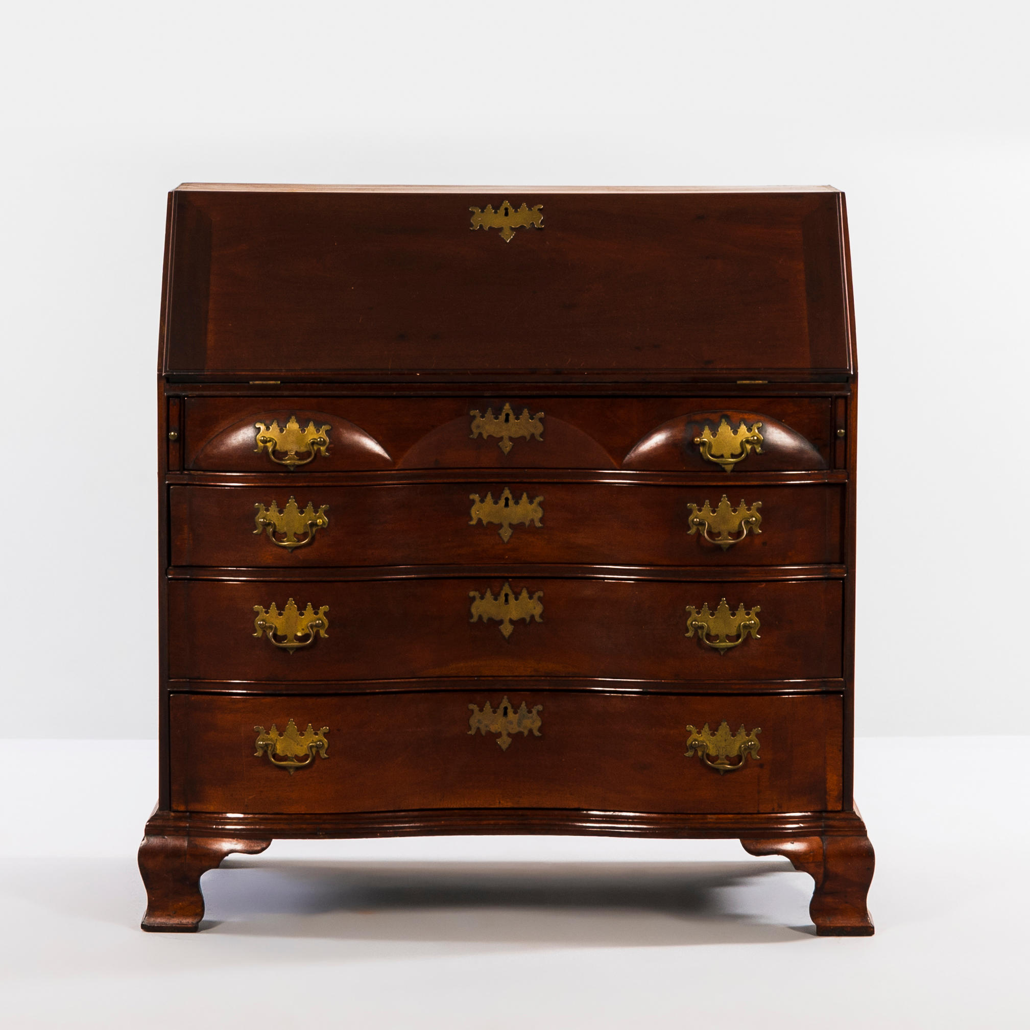 Appraisal: QUEEN ANNE SLANT-LID DESK America early th century Joined mahogany