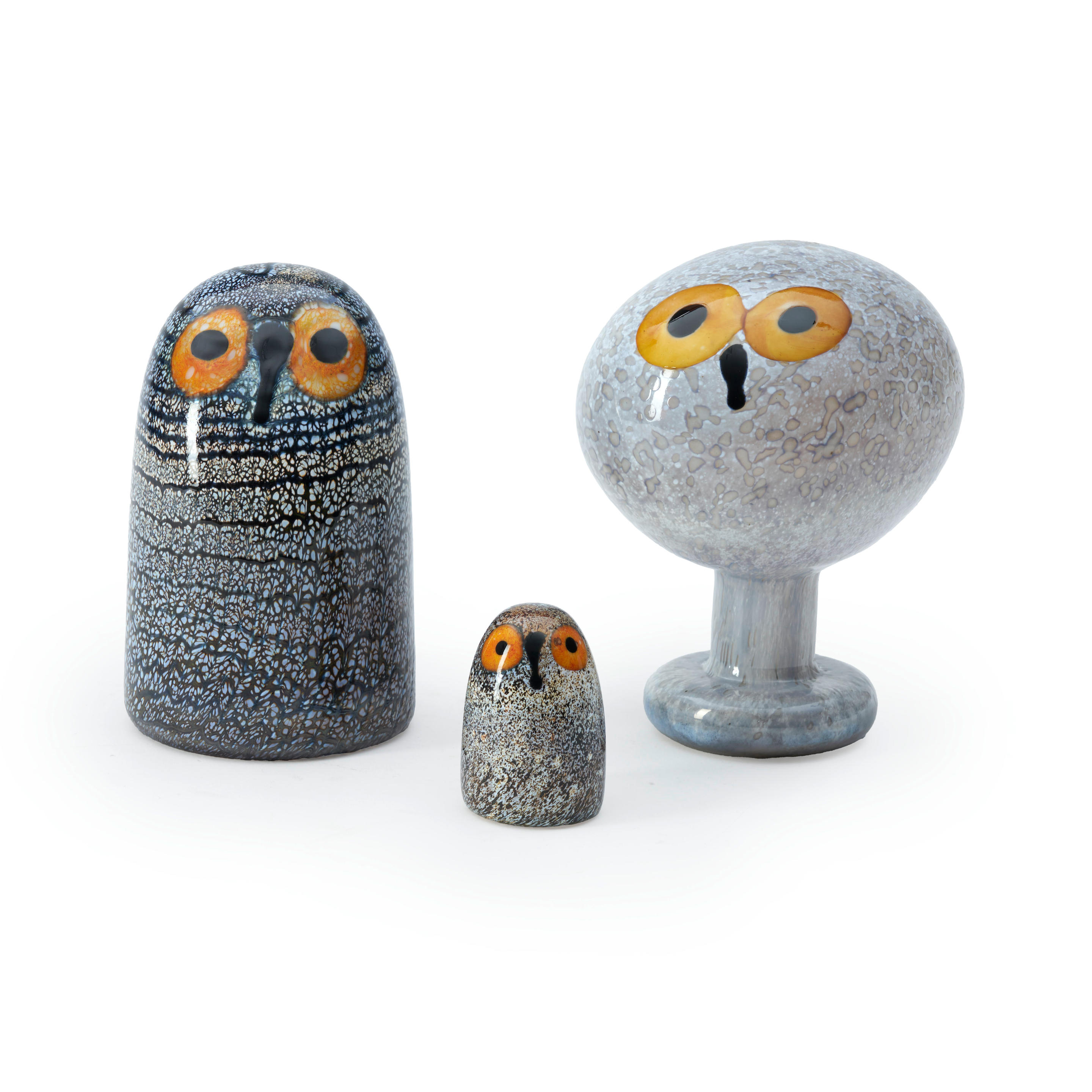 Appraisal: THREE OIVA TOIKKA GLASS OWLS Finland iittala c Tengman's Owl