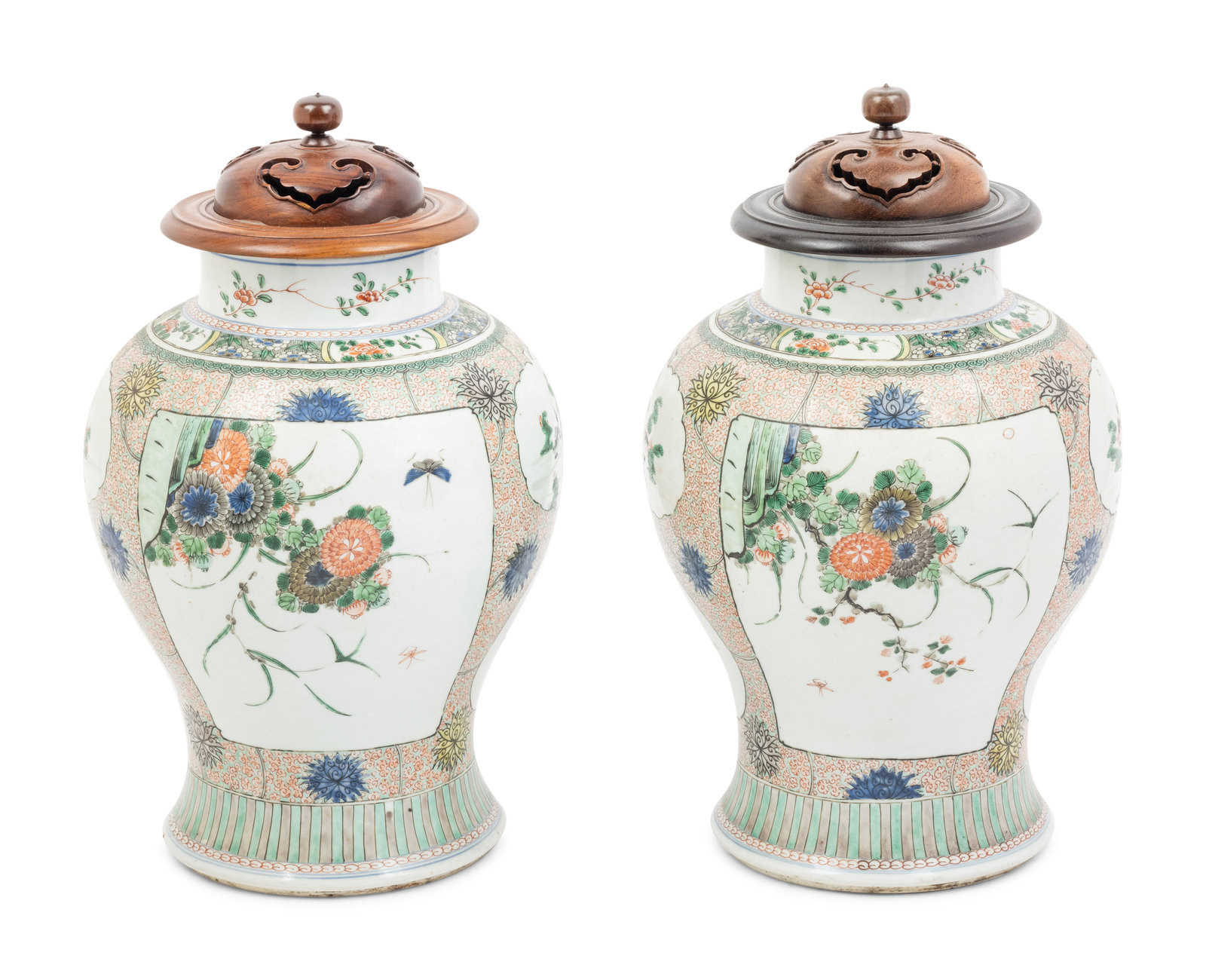 Appraisal: A Pair of Famille Verte Porcelain Baluster Jars KANGXI PERIOD