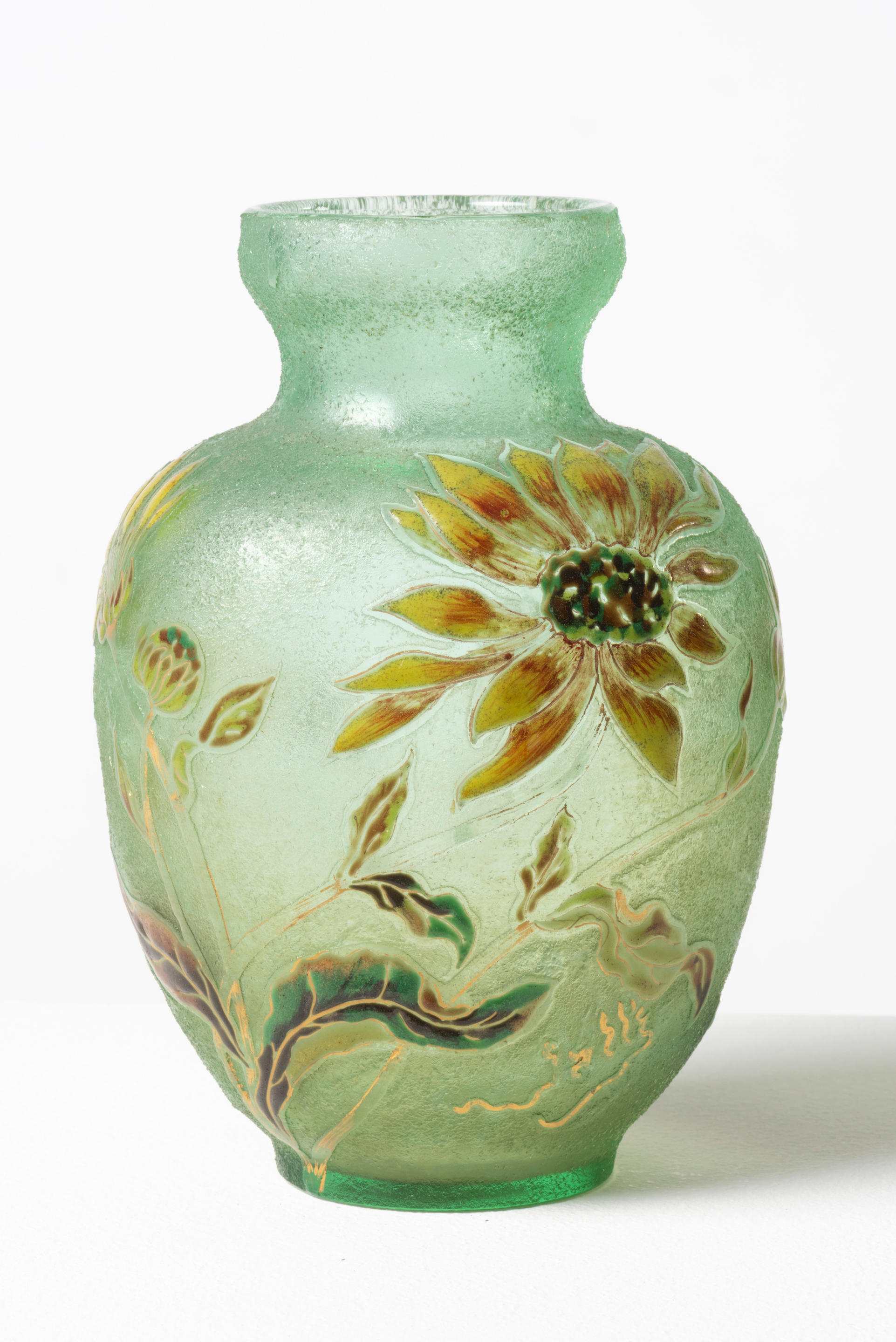 Appraisal: EMILE GALLE - Vase en verre multicouche d gag l'acide