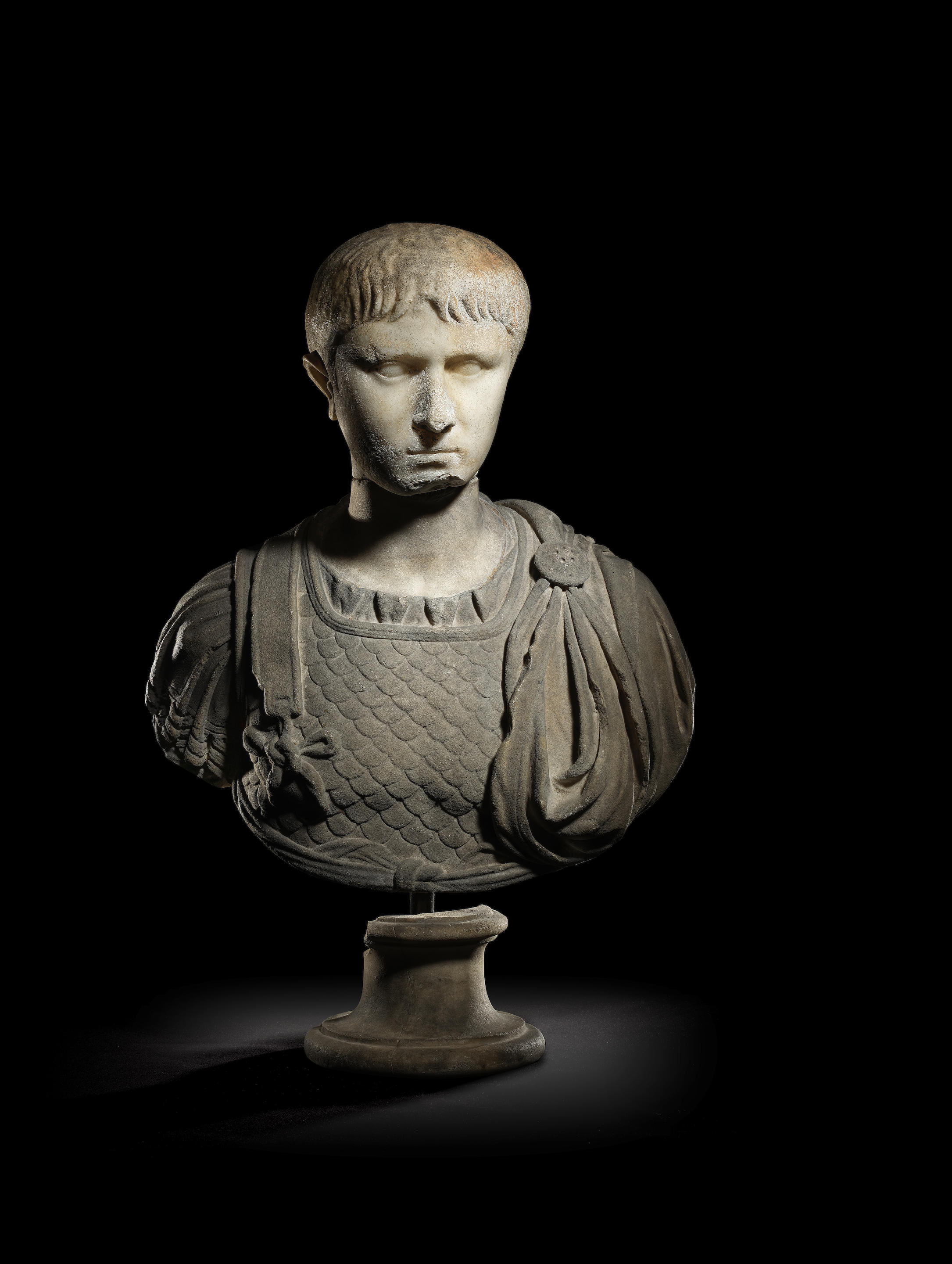 Appraisal: A ROMAN MARBLE PORTRAIT HEAD LIKELY OF GAIUS OR LUCIUS