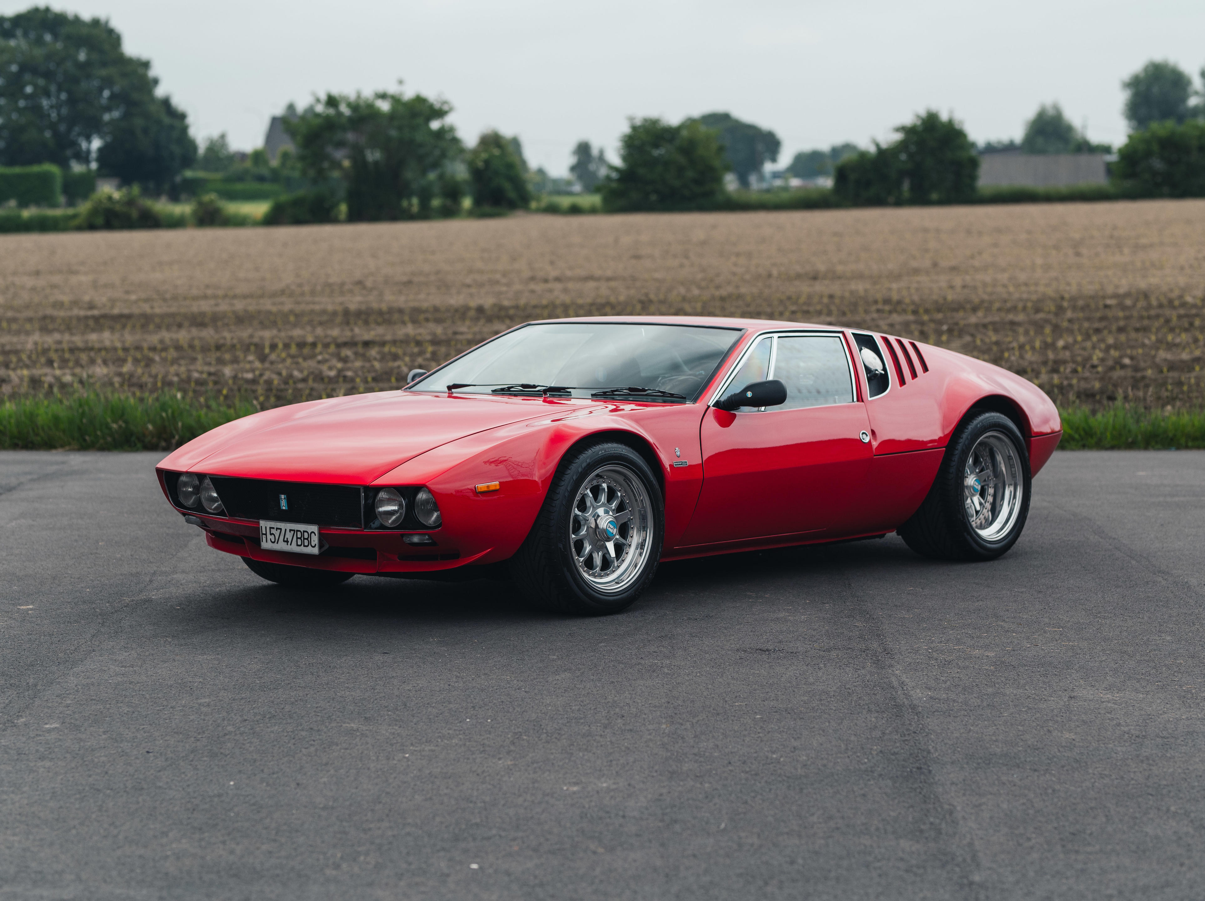 Appraisal: DETOMASO MANGUSTA COACHWORK BY GHIA CHASSIS NO MA Desirable quad-headlight