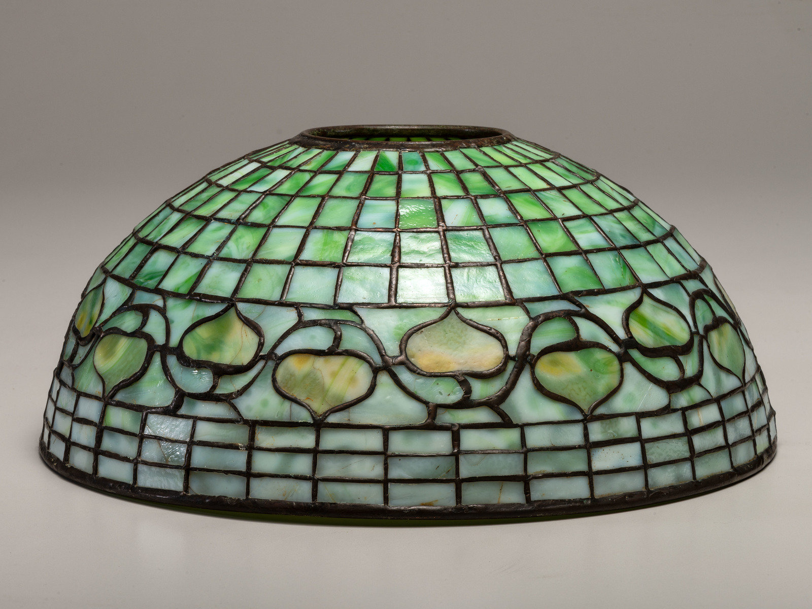 Appraisal: Tiffany Studios American Early th Century Acorn Lamp Shade glass