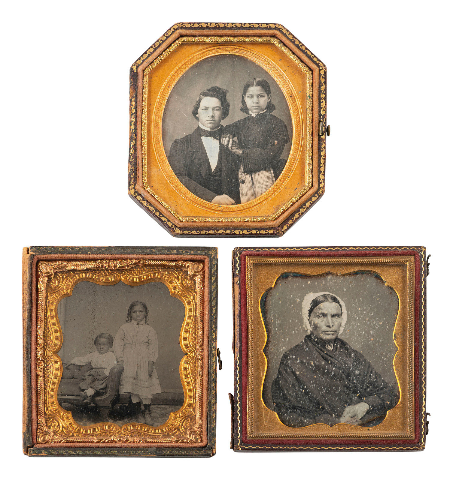 Appraisal: EARLY PHOTOGRAPHY A group of cased images featuring possibly mixed