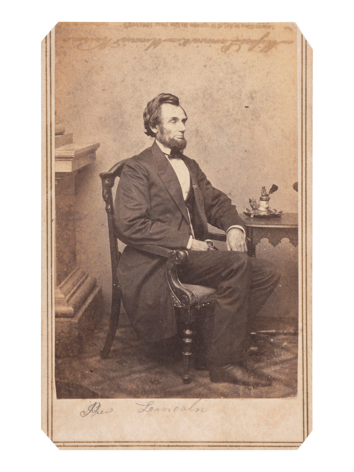 Appraisal: LINCOLN Abraham - A group of CDVs of Abraham Lincoln