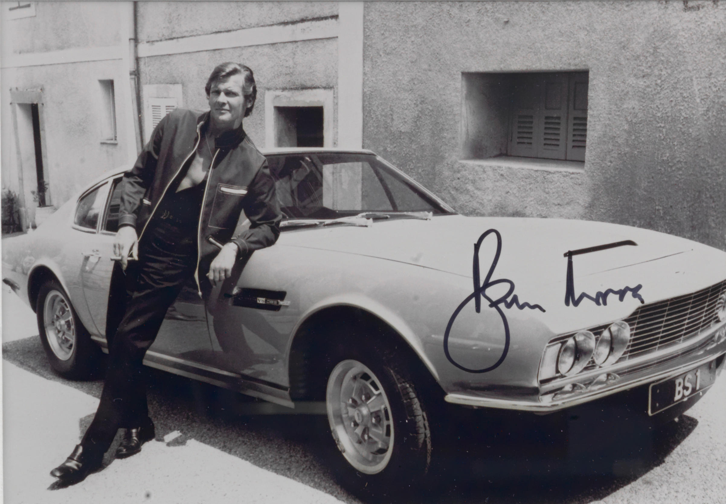 Appraisal: A ROGER MOORE 'THE PERSUADERS' ASTON MARTIN DBS SIGNED FRAMED