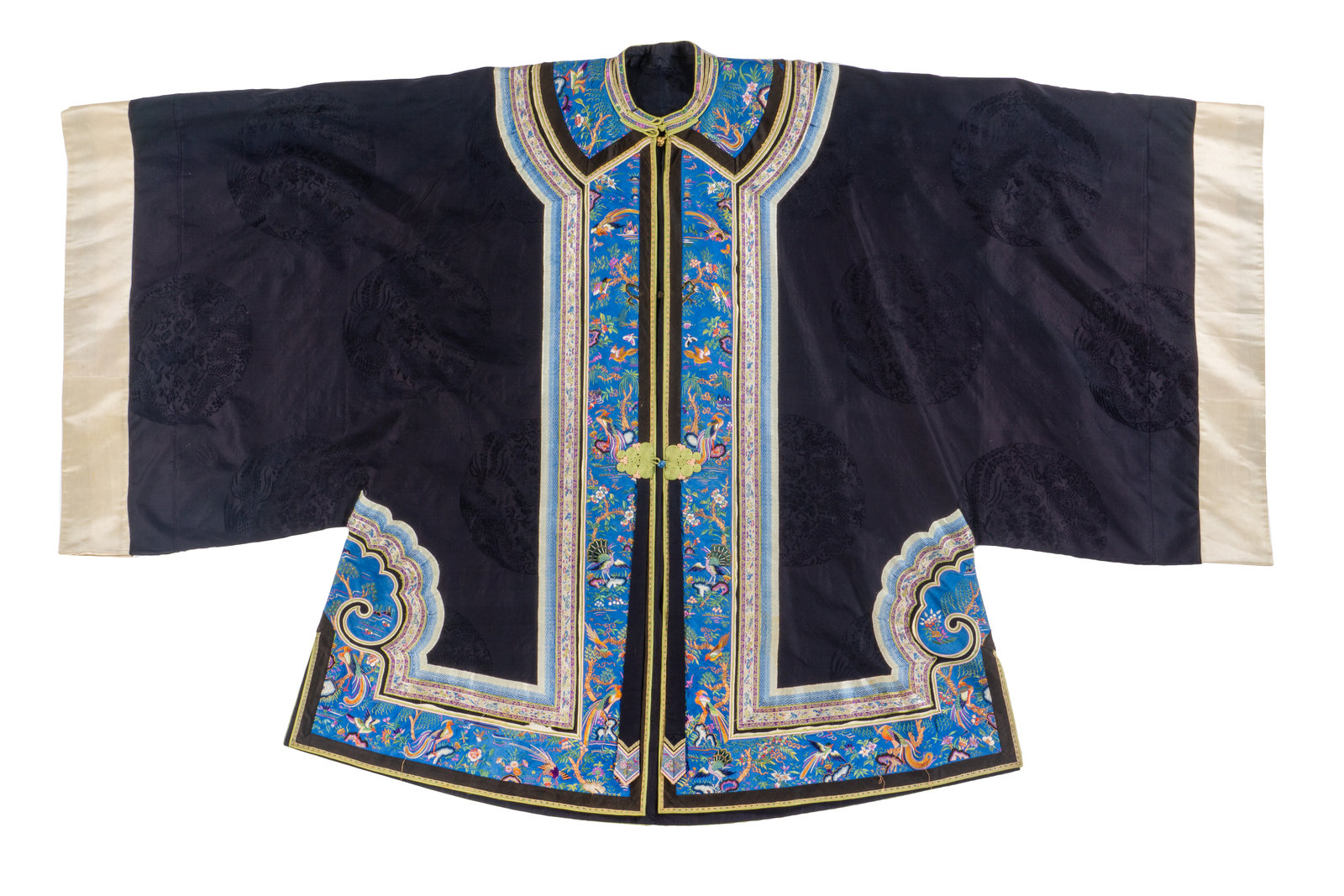 Appraisal: A Chinese Silk Embroidered Ladies' Jacket Late th Early th