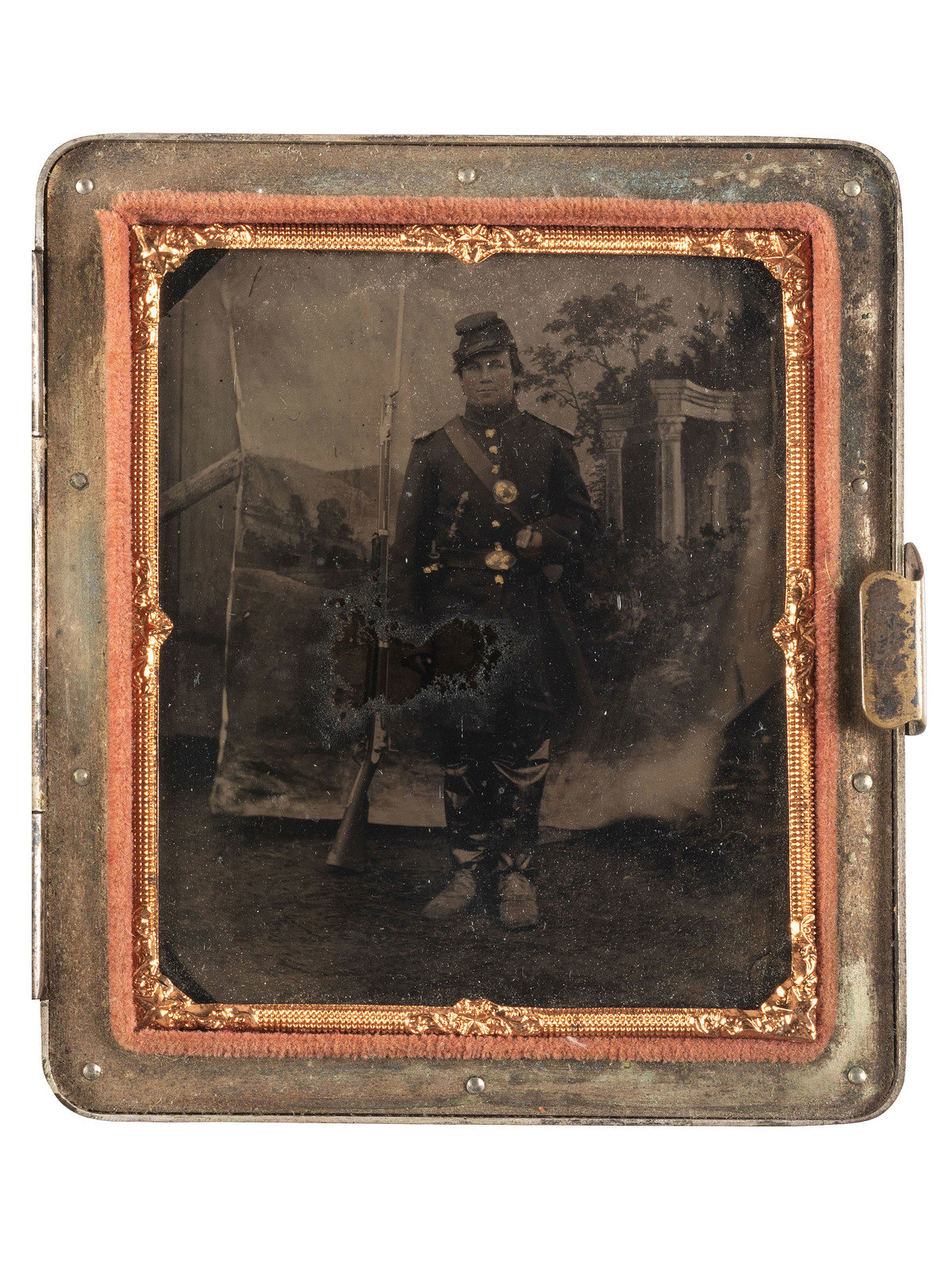 Appraisal: CIVIL WAR Sixth plate tintype of an armed Union soldier