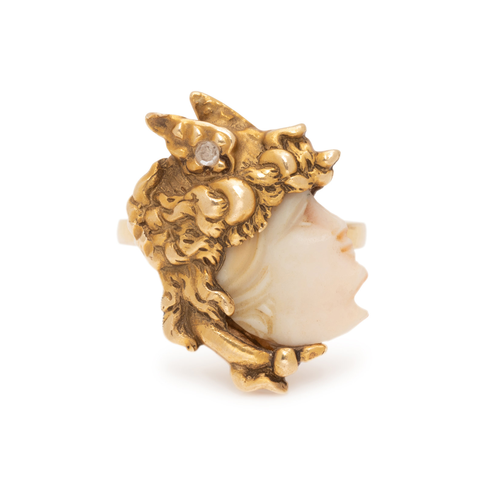 Appraisal: ANTIQUE YELLOW GOLD CAMEO AND DIAMOND RING Depicting the god